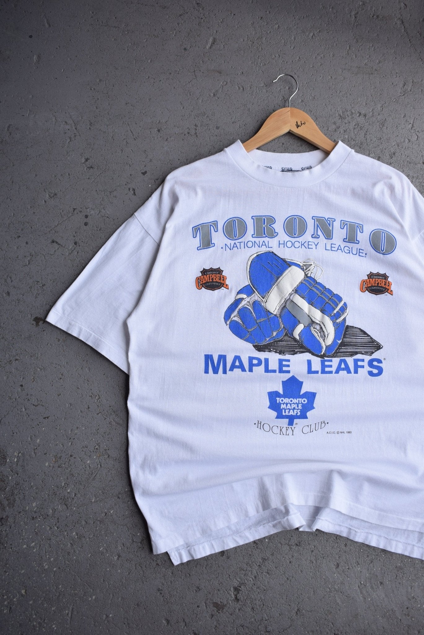 Vintage 1993 NHL Toronto Maple Leafs Tee (XL) - Retrospective Store