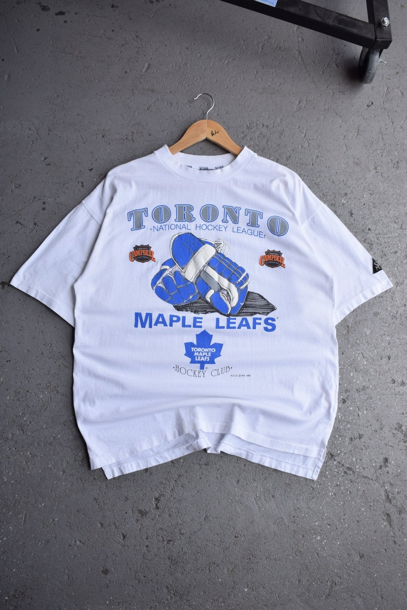 Vintage 1993 NHL Toronto Maple Leafs Tee (XL) - Retrospective Store