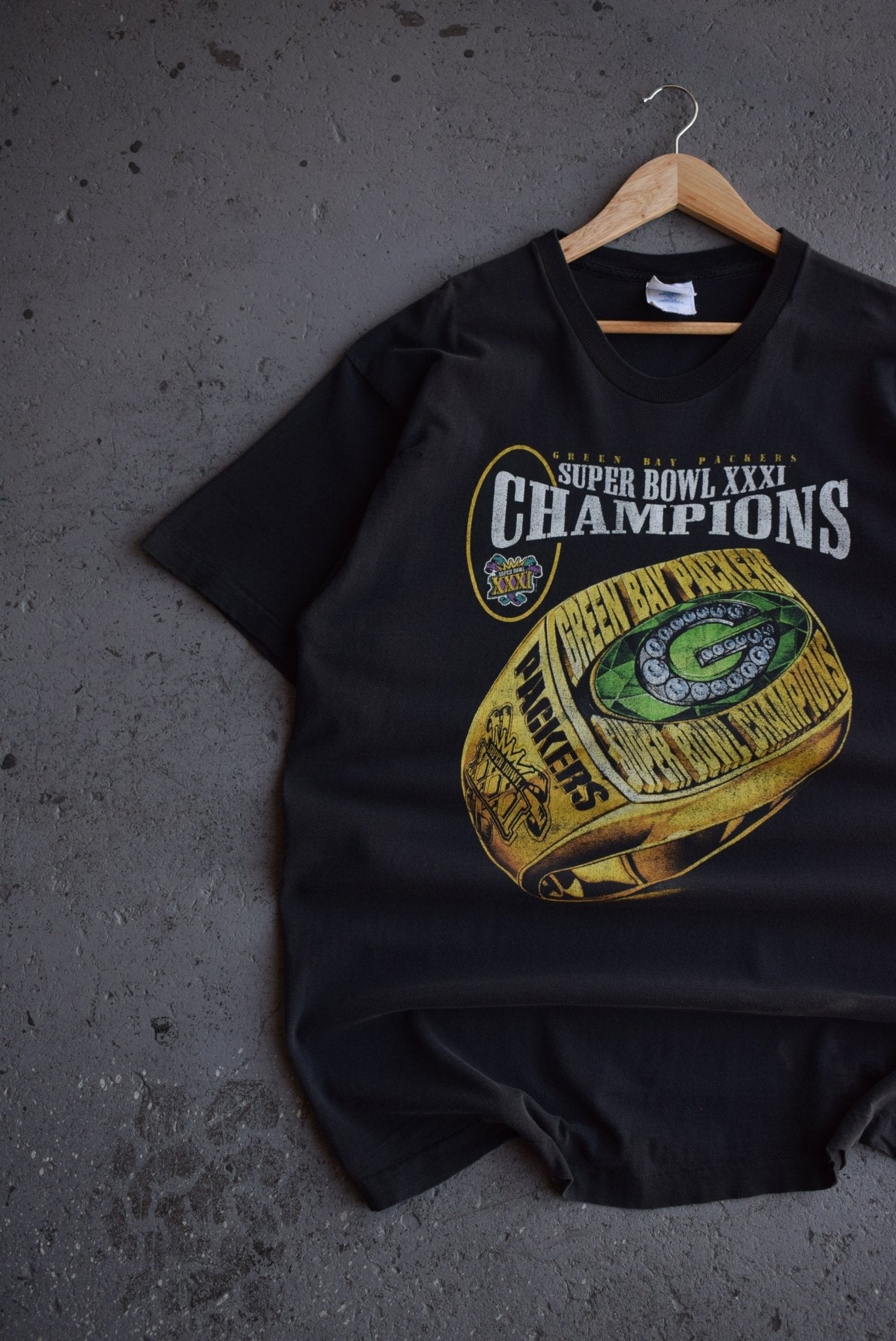 Vintage 1997 Pro Player x NFL Green Bay Packers Tee (XL/XXL) - Retrospective Store