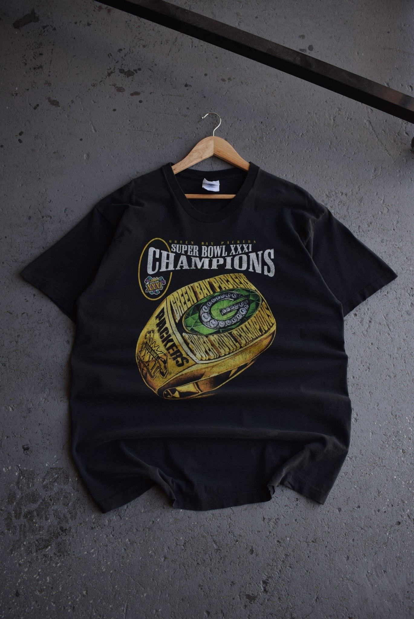 Vintage 1997 Pro Player x NFL Green Bay Packers Tee (XL/XXL) - Retrospective Store