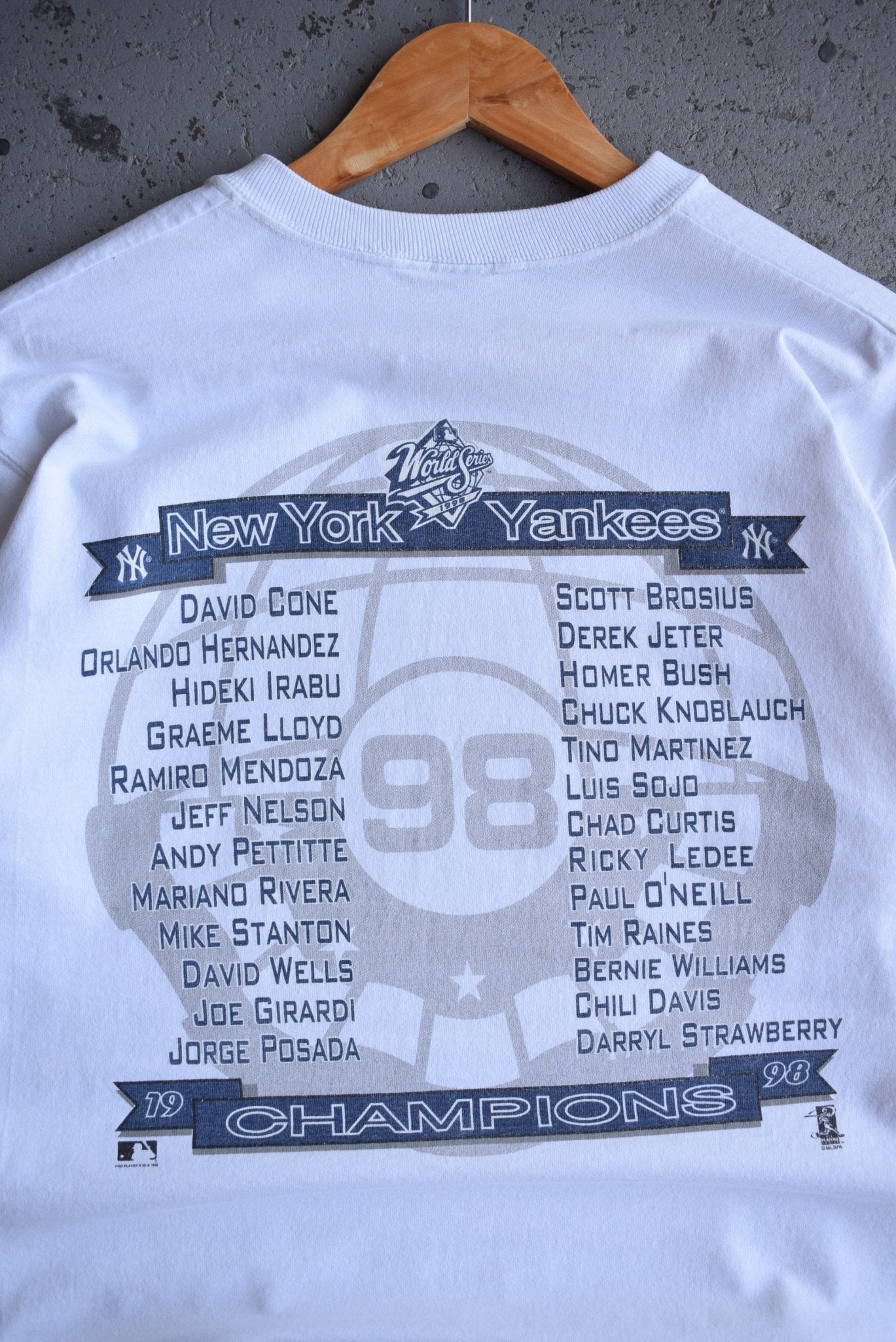 Vintage 1998 MLB New York Yankees World Series Champions Tee (S/M) - Retrospective Store