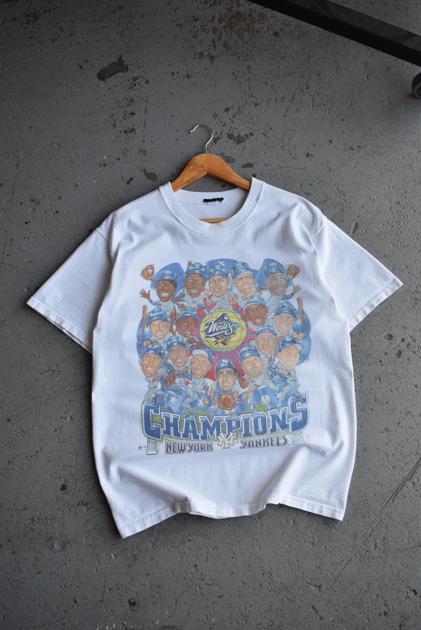 Vintage 1998 MLB New York Yankees World Series Champions Tee (S/M) - Retrospective Store
