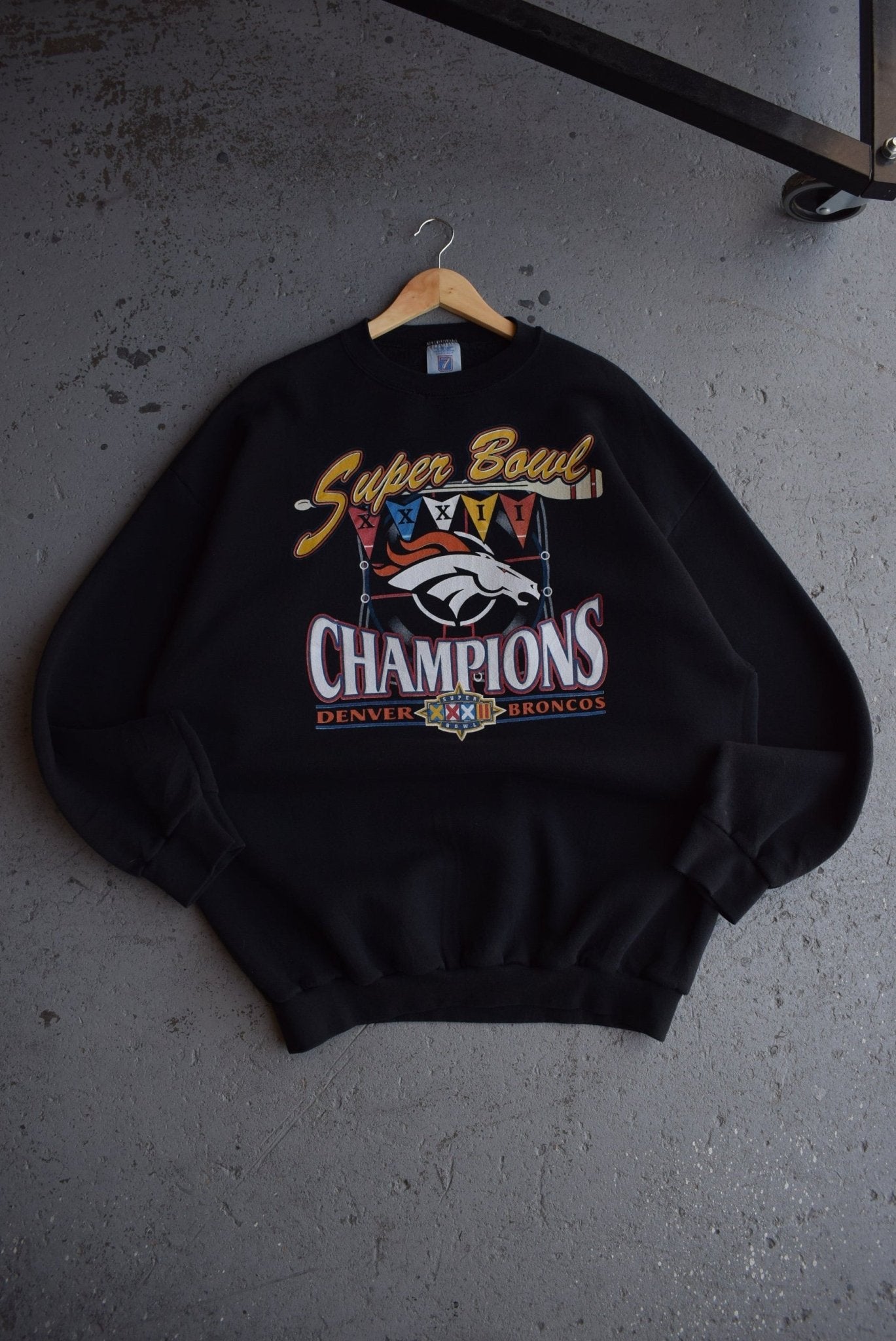 Vintage 1998 NFL Denver Broncos Superbowl XXXII Champions Crewneck (XXL) - Retrospective Store