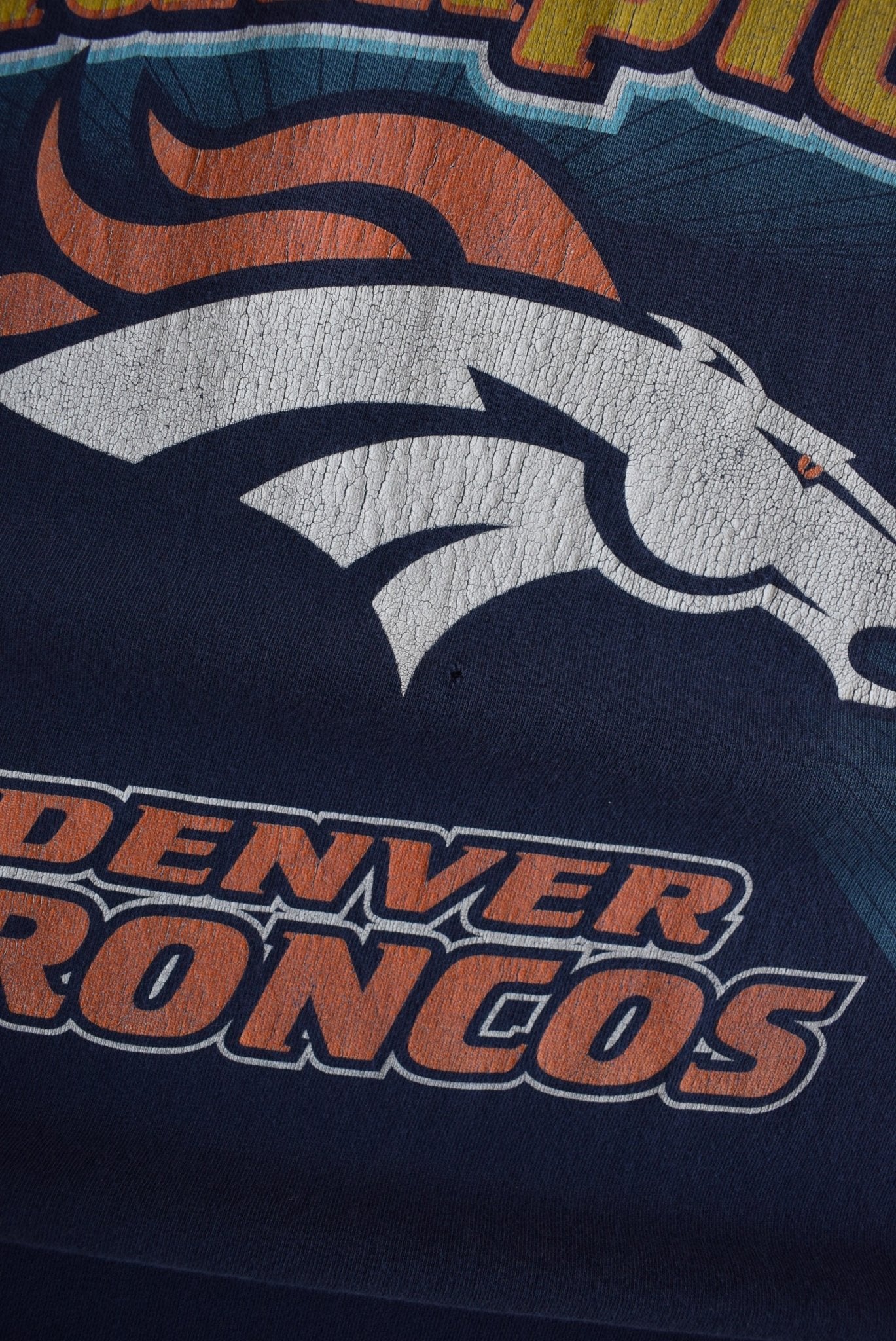 Vintage 1999 NFL Denver Broncos Superbowl XXXIII Champions Tee (L) - Retrospective Store