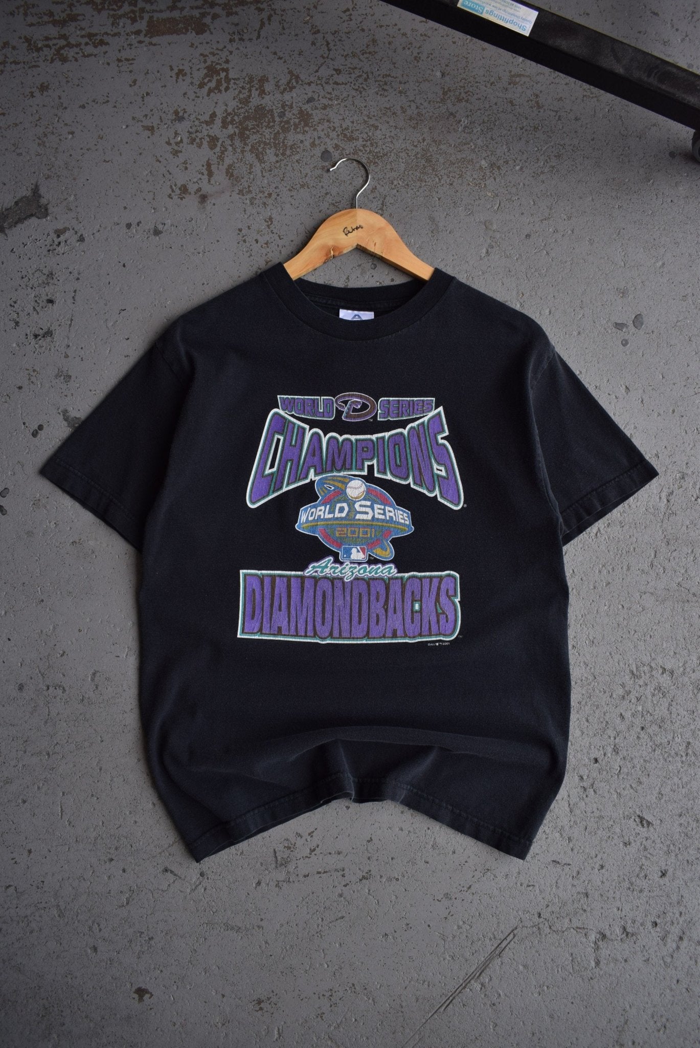 Vintage 2001 MLB Arizona Diamondbacks World Series Champions Tee (M) - Retrospective Store