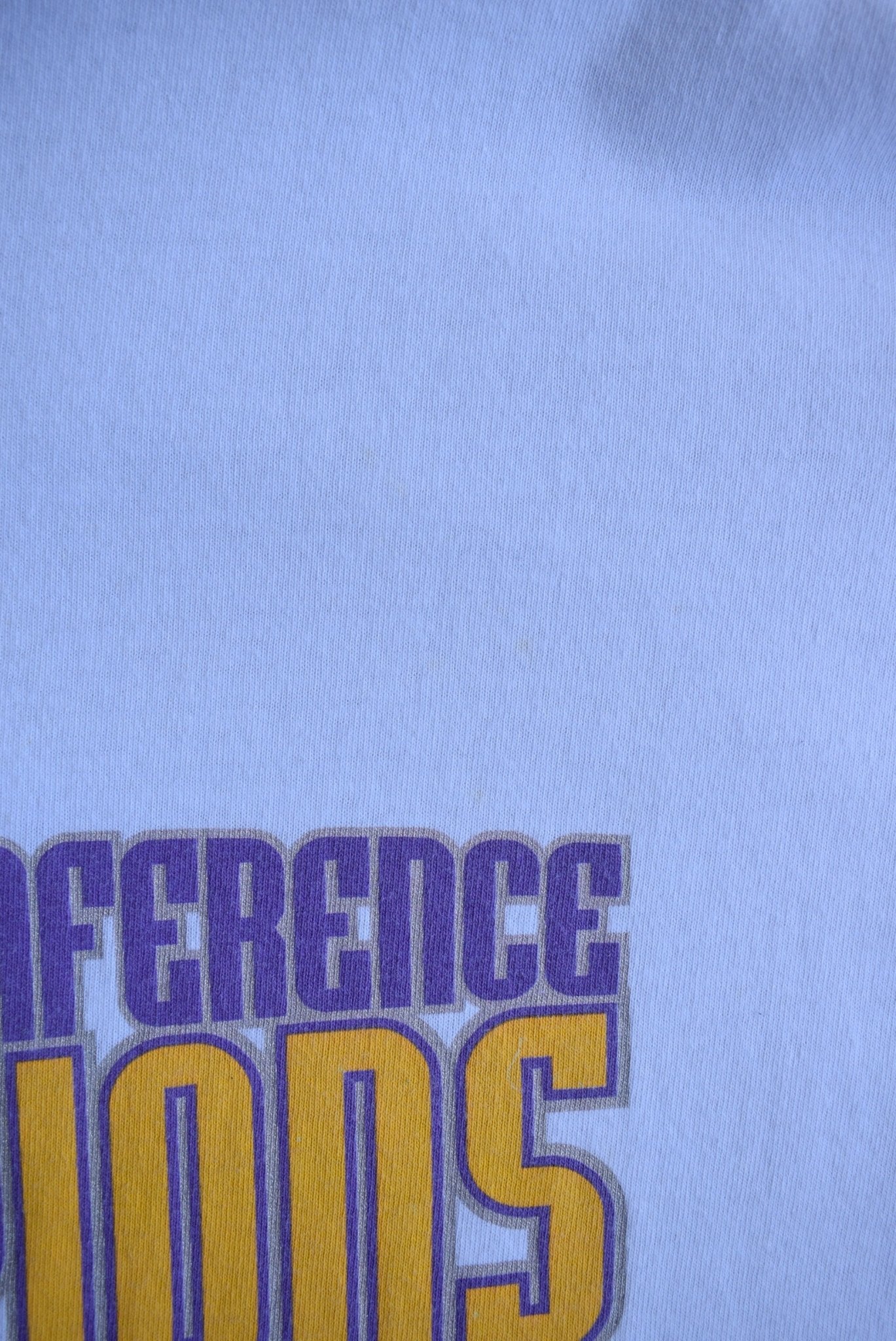 Vintage 2002 Nike x NBA Los Angeles Lakers Champions Tee (L/XL) - Retrospective Store