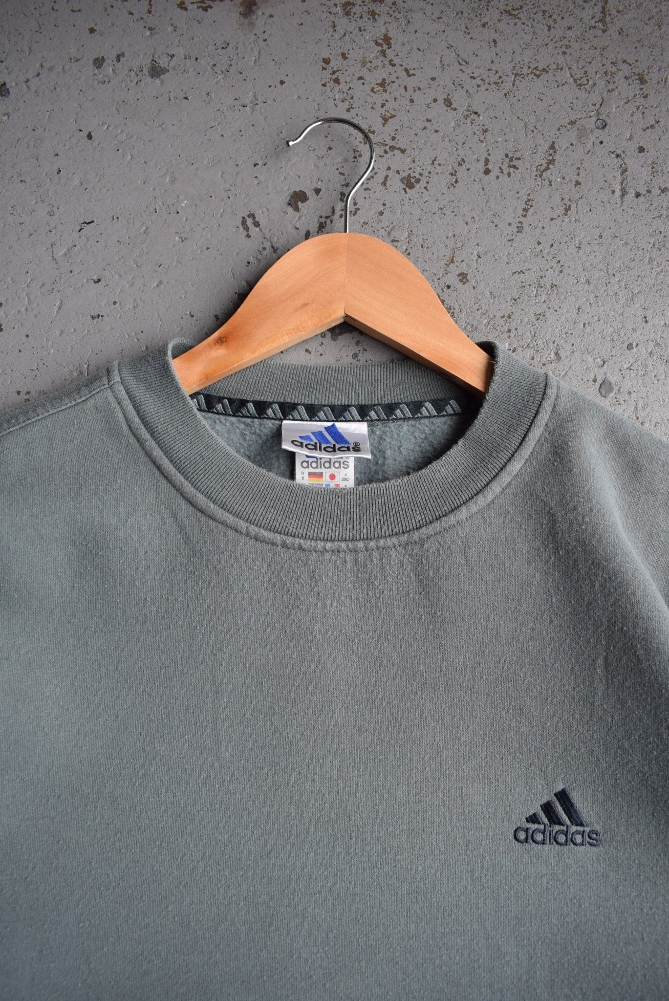 Vintage 90s Adidas Classic Logo Embroidered Crewneck (L) - Retrospective Store
