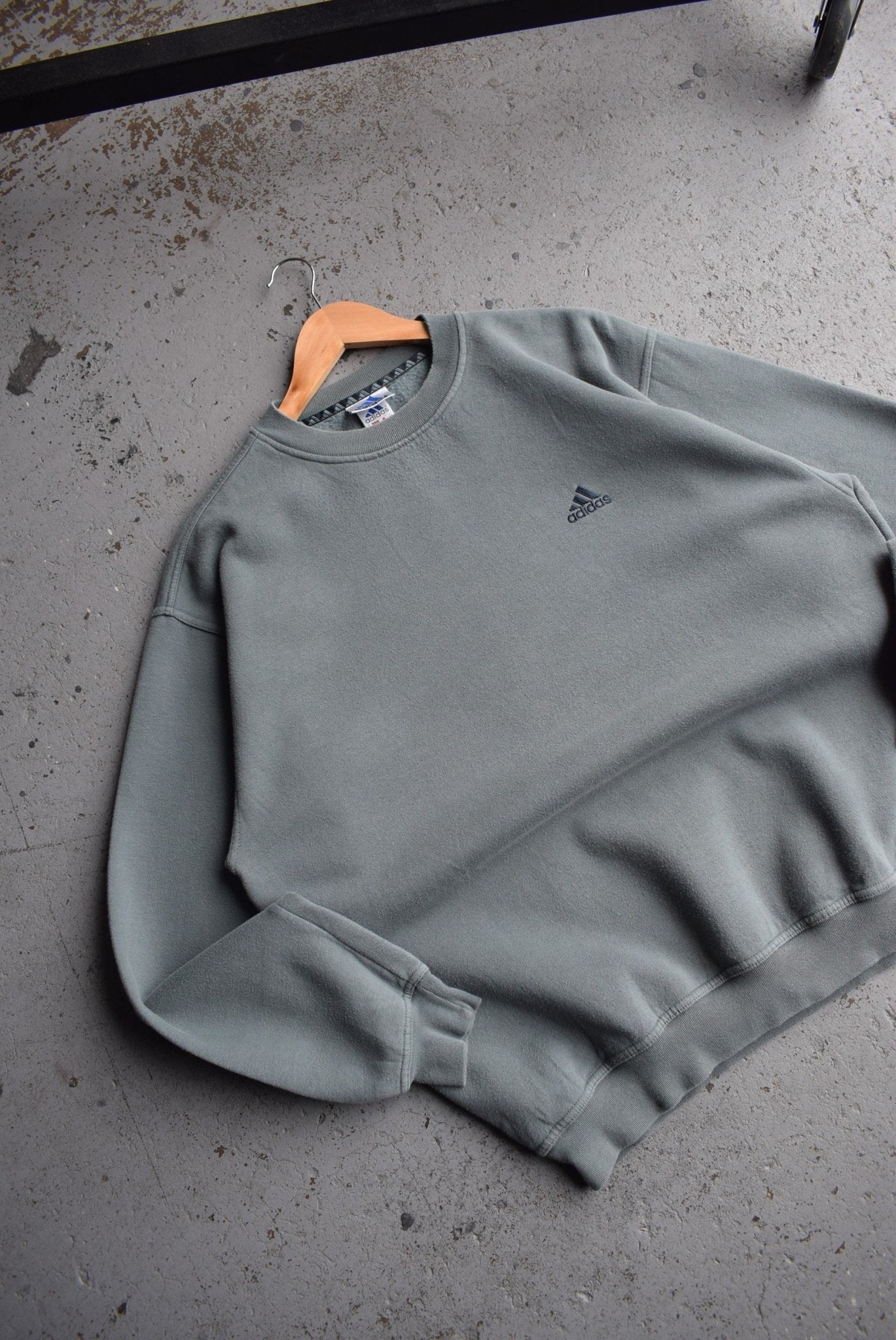 Vintage 90s Adidas Classic Logo Embroidered Crewneck (L) - Retrospective Store