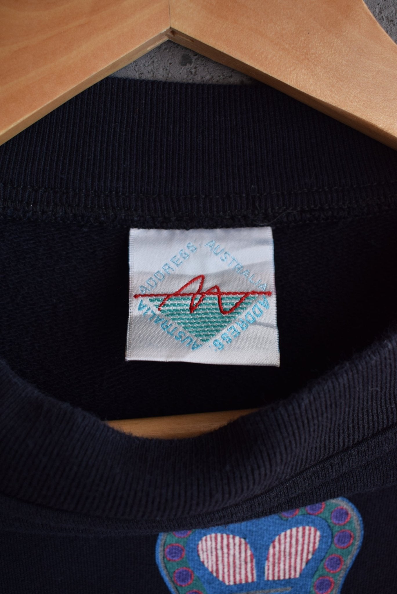 Vintage 90s Australia Graphic Crewneck (L) - Retrospective Store