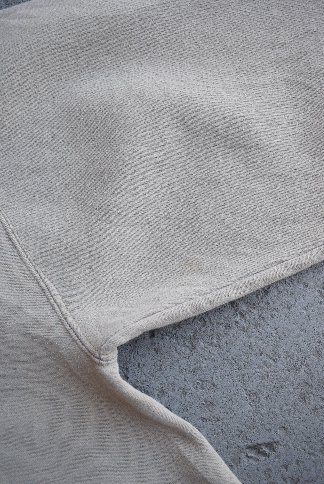 Vintage 90s Baton Elementary Staff Embroidered Crewneck (M) - Retrospective Store