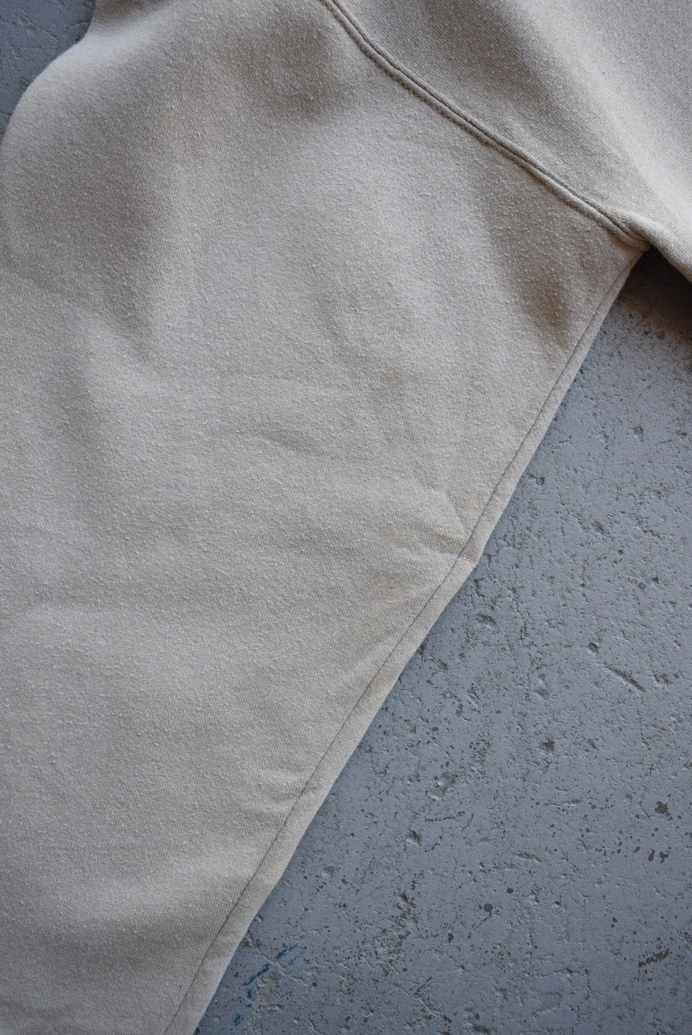 Vintage 90s Baton Elementary Staff Embroidered Crewneck (M) - Retrospective Store