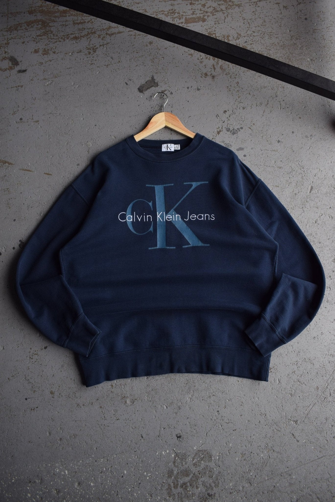 Vintage 90s Calvin Klein Jeans Spellout Crewneck (XL) - Retrospective Store