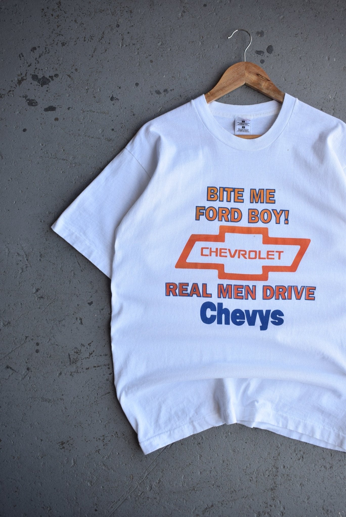 Vintage 90s Chevrolet 'Bite Me Ford Boy!' Tee (M) - Retrospective Store