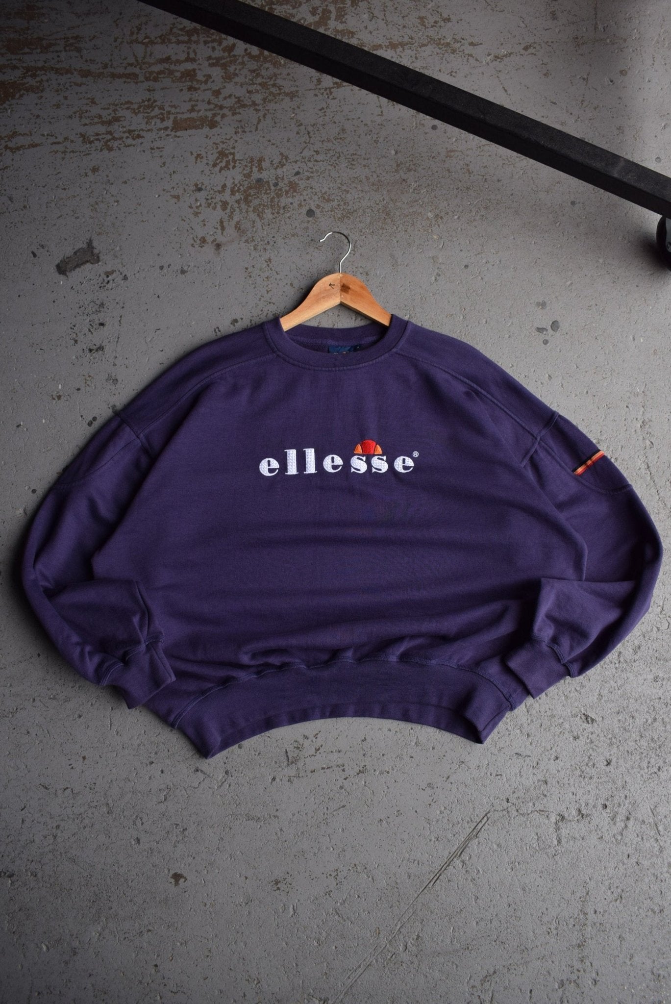 Vintage 90s Ellesse Embroidered Spellout Crewneck (L) - Retrospective Store