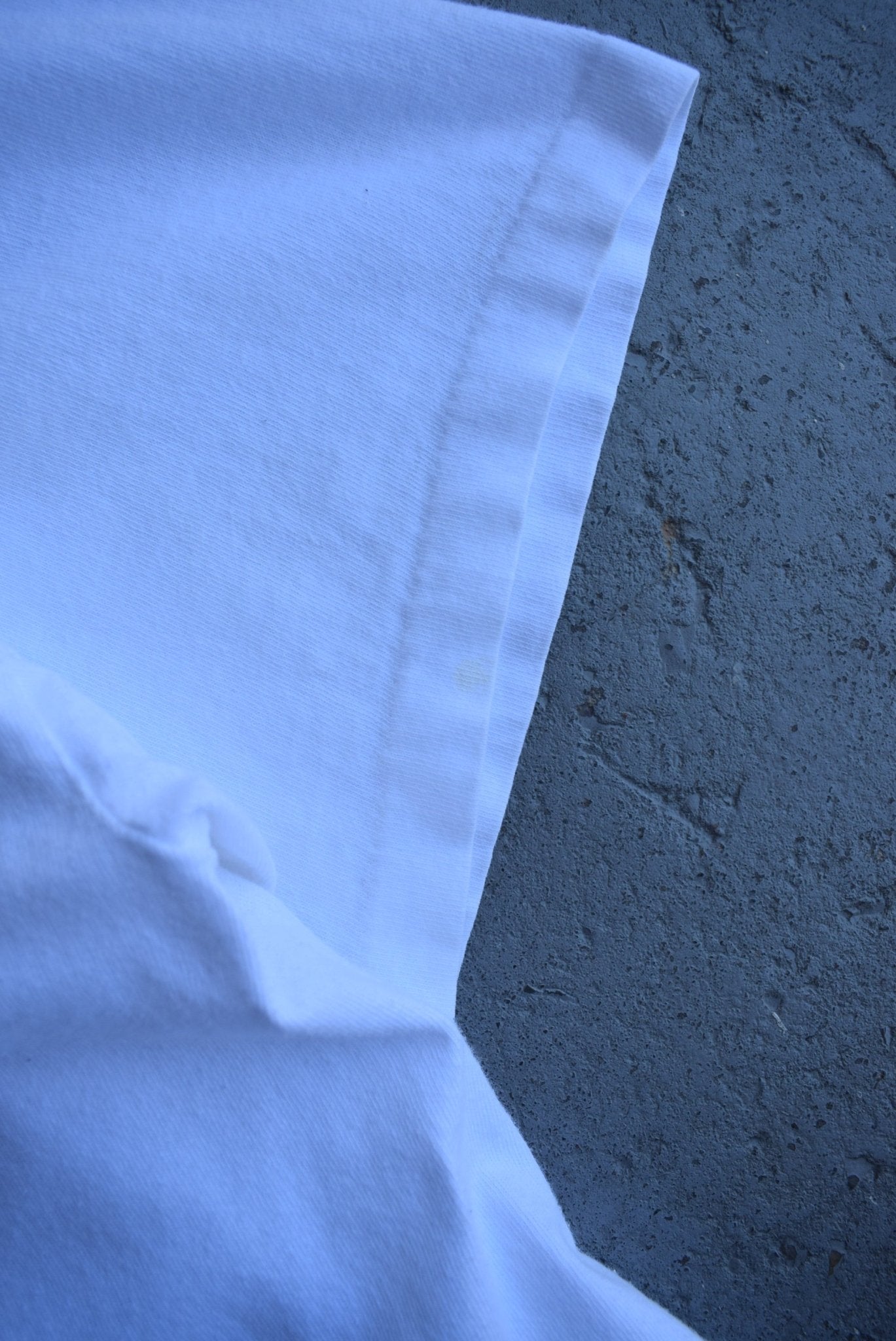 Vintage 90s Fila Graphic Tee (XXL) - Retrospective Store