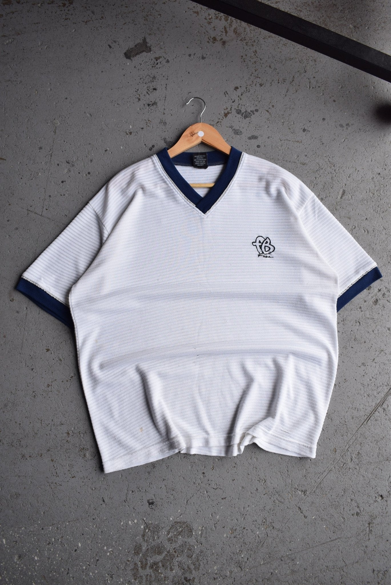 Vintage 90s FUBU Classic Logo Embroidered Tee (XL) - Retrospective Store