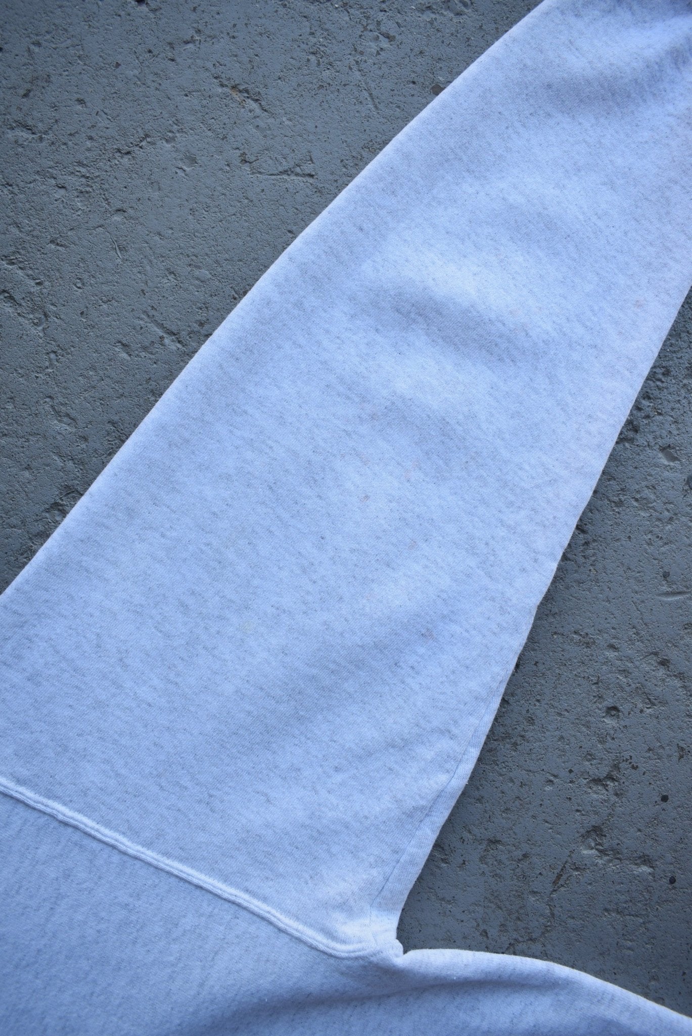 Vintage 90s Hard Rock Cafe Save The Planet Embroidered Crewneck (L) - Retrospective Store