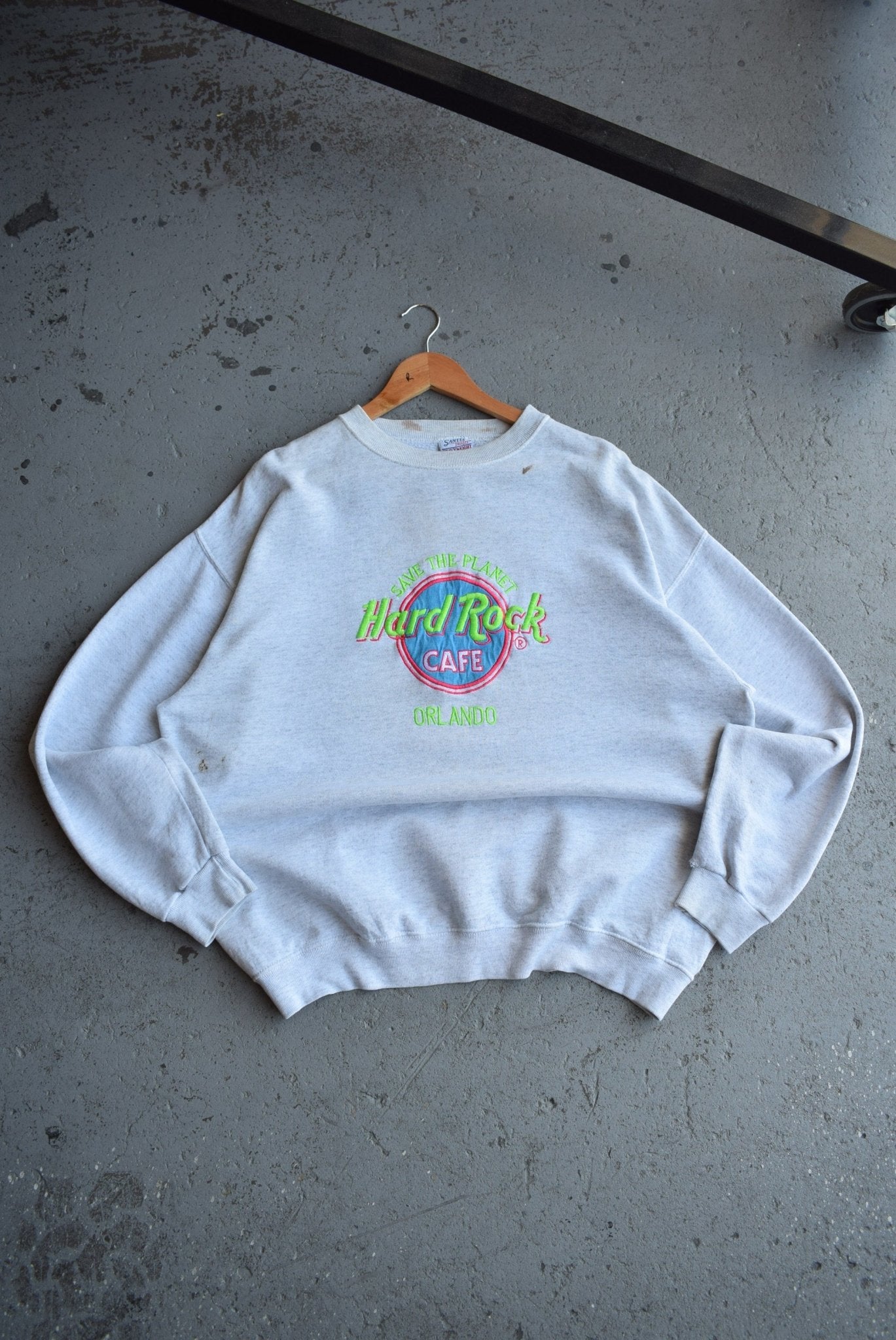 Vintage 90s Hard Rock Cafe Save The Planet Embroidered Crewneck (XL) - Retrospective Store