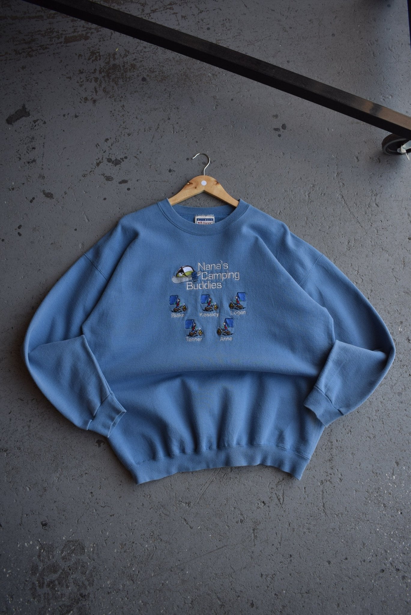 Vintage 90s Nana's Camping Buddies Embroidered Crewneck (L) - Retrospective Store