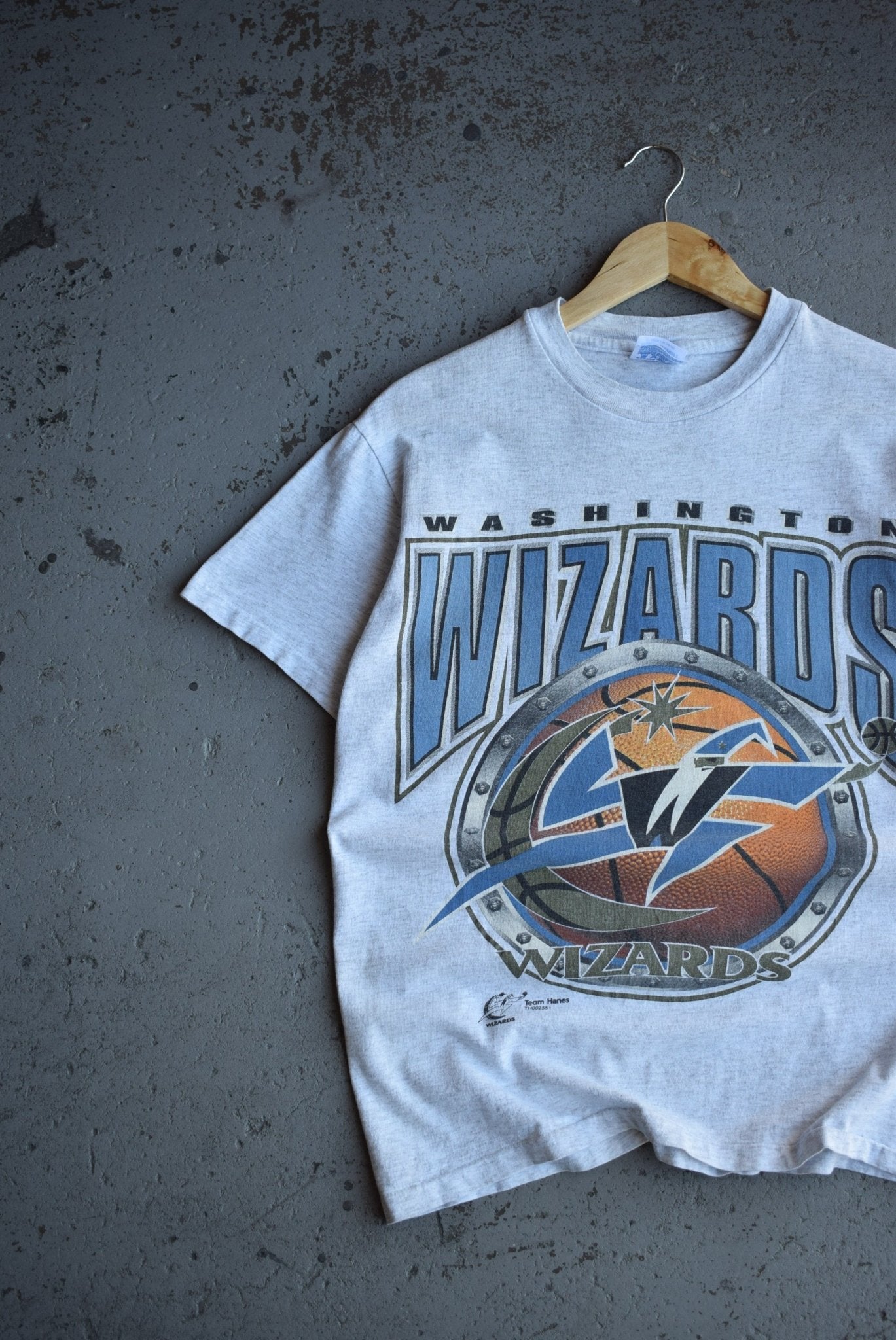 Vintage 90s NBA Washington Wizards Tee (M) - Retrospective Store