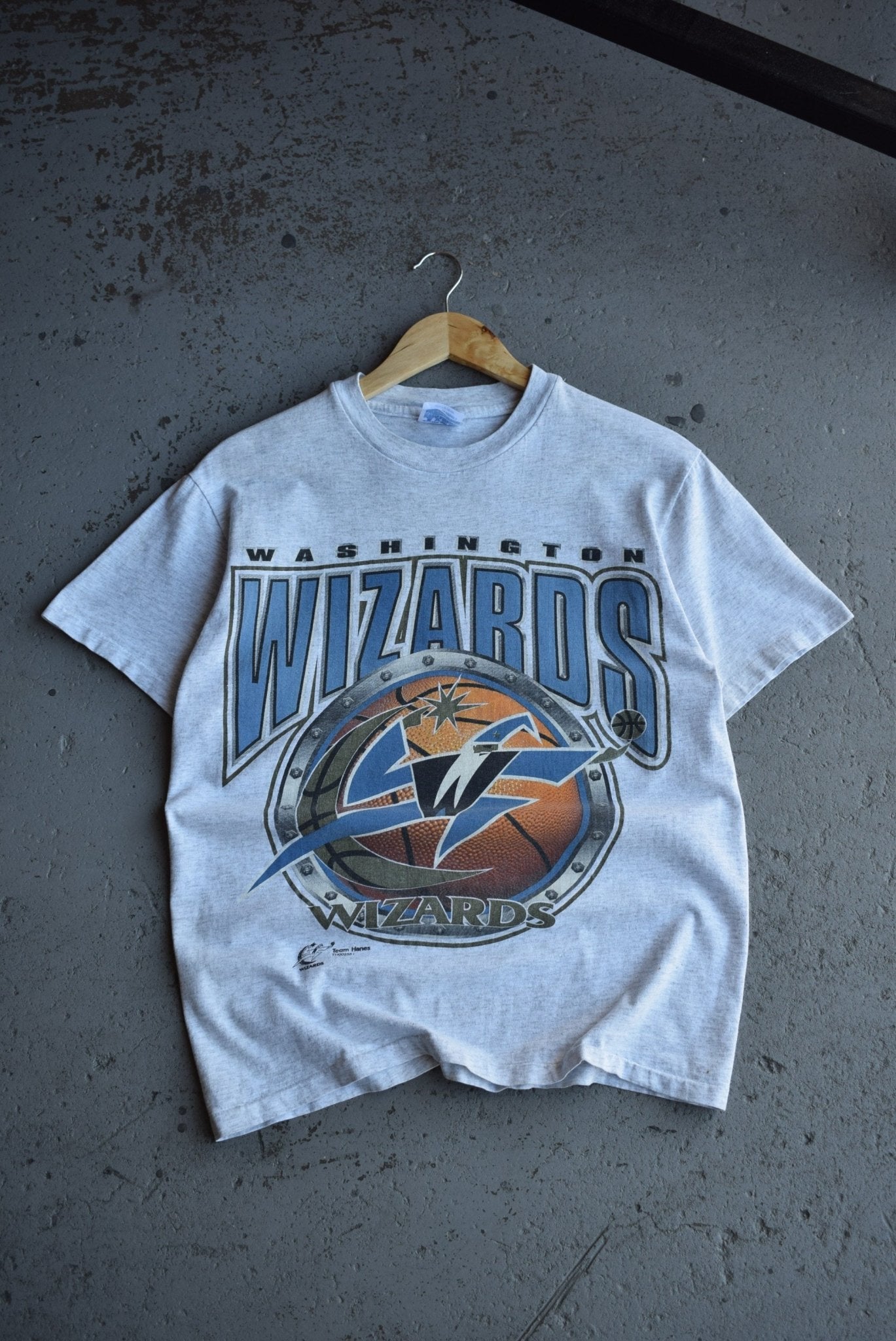 Vintage 90s NBA Washington Wizards Tee (M) - Retrospective Store