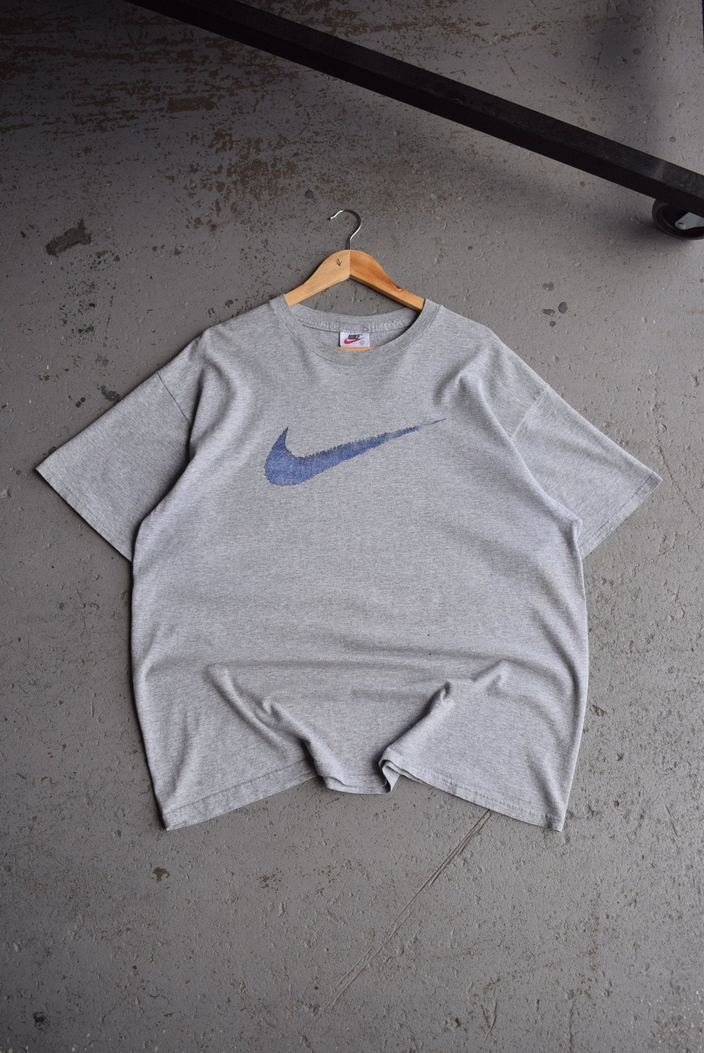 Vintage 90s Nike Big Swoosh Tee (XL) - Retrospective Store