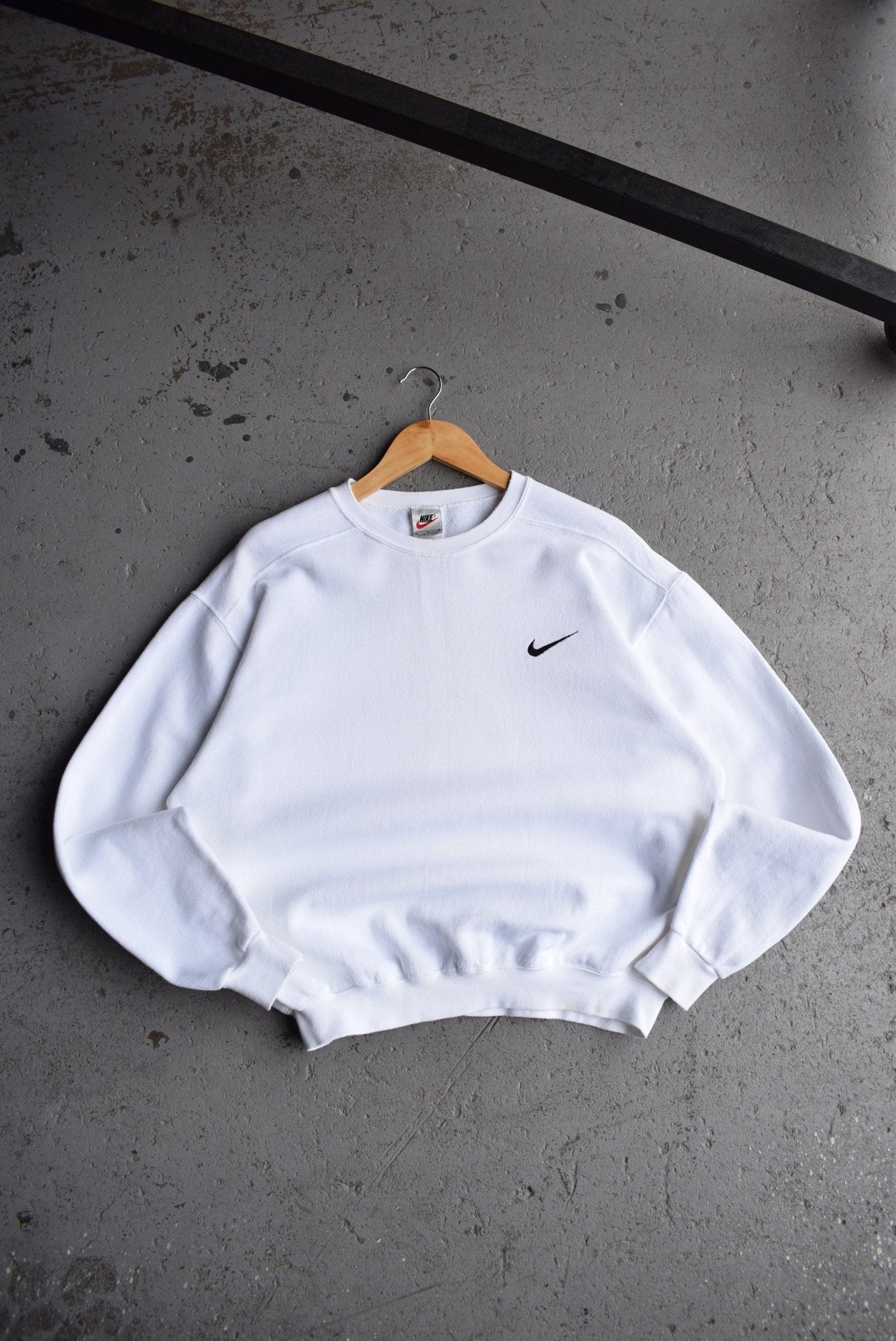 Vintage 90s Nike Classic Logo Embroidered Crewneck (S/M) - Retrospective Store