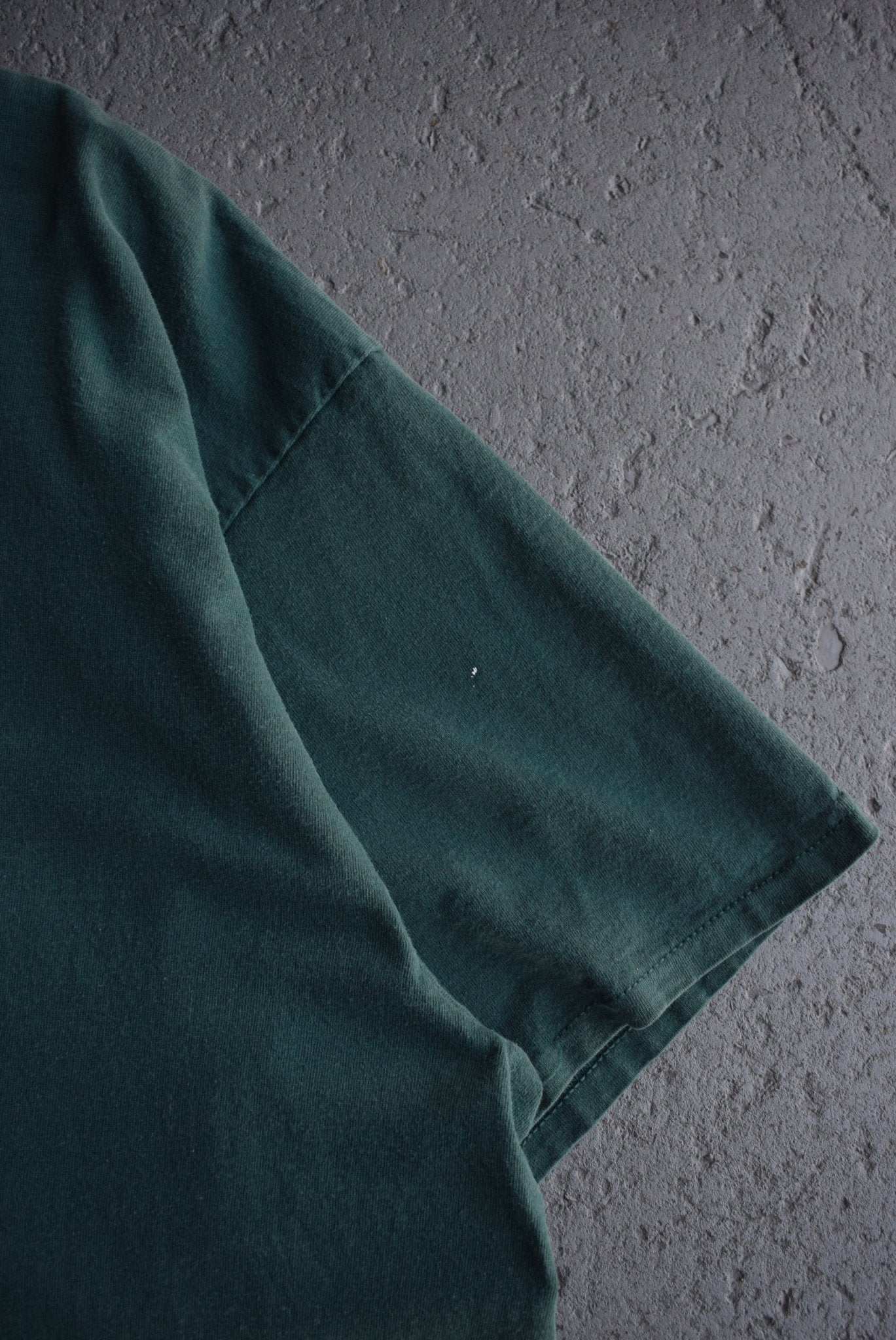 Vintage 90s Nike Classic Logo Embroidered Tee (XL) - Retrospective Store