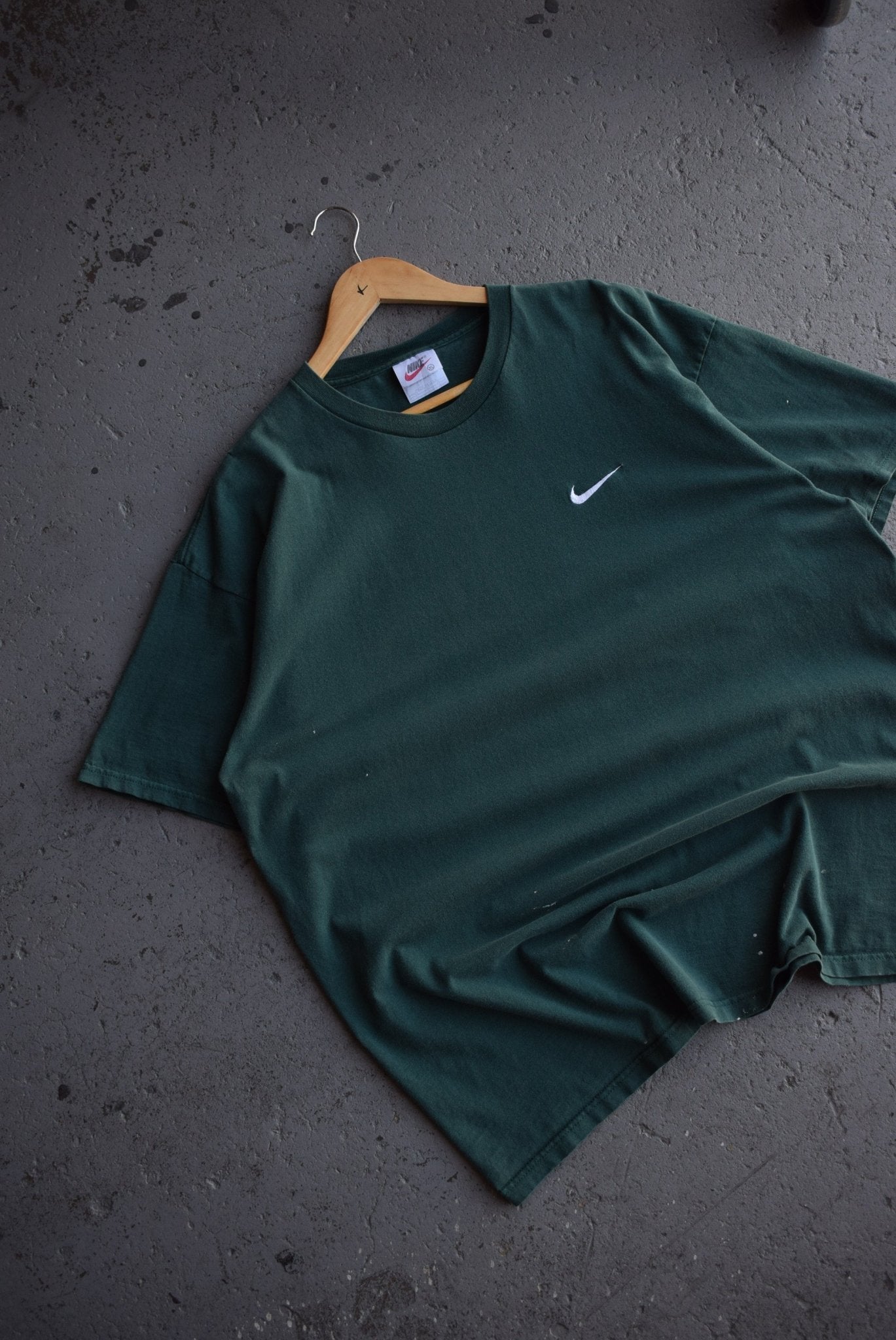 Vintage 90s Nike Classic Logo Embroidered Tee (XL) - Retrospective Store