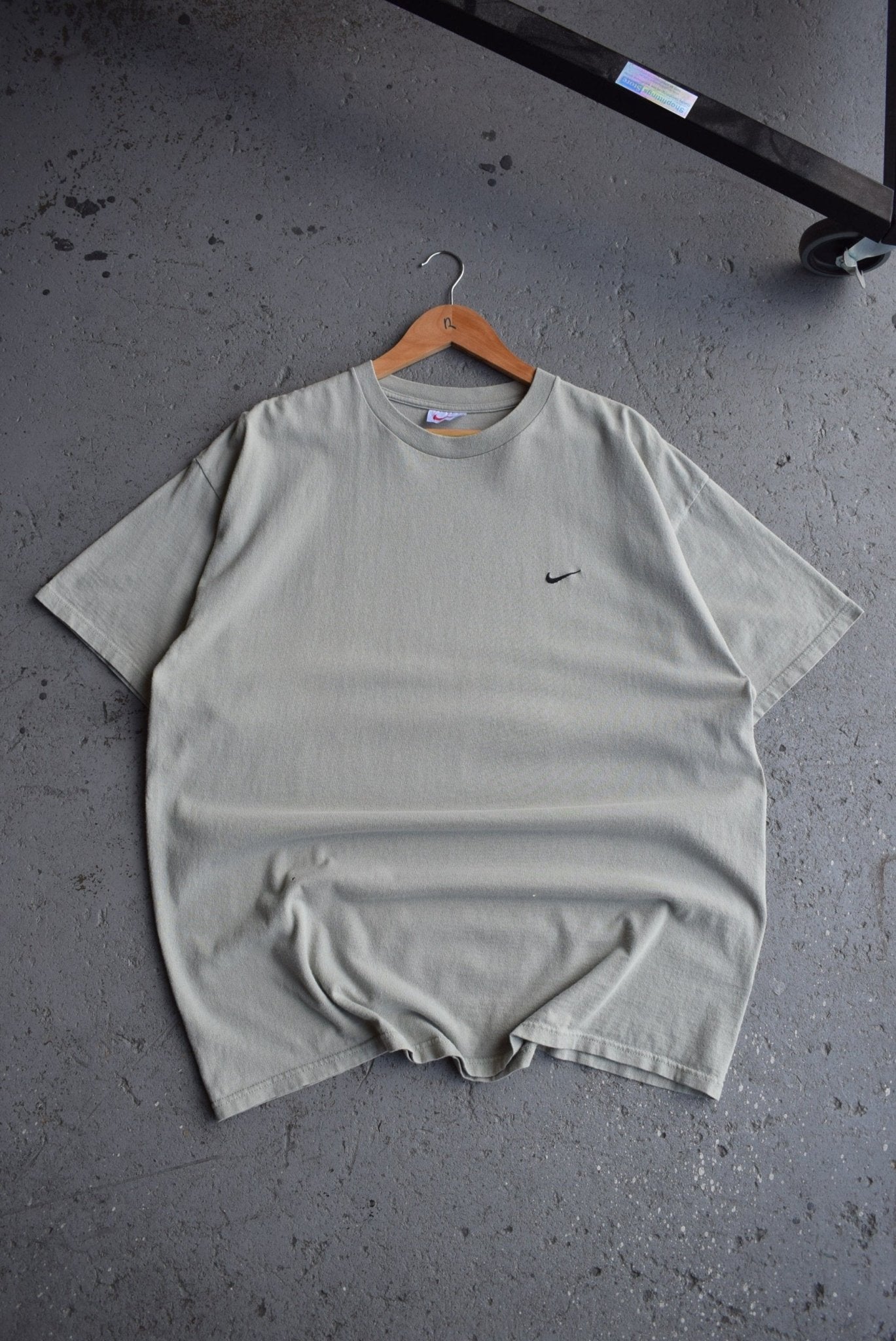Vintage 90s Nike Classic Logo Embroidered Tee (XL) - Retrospective Store