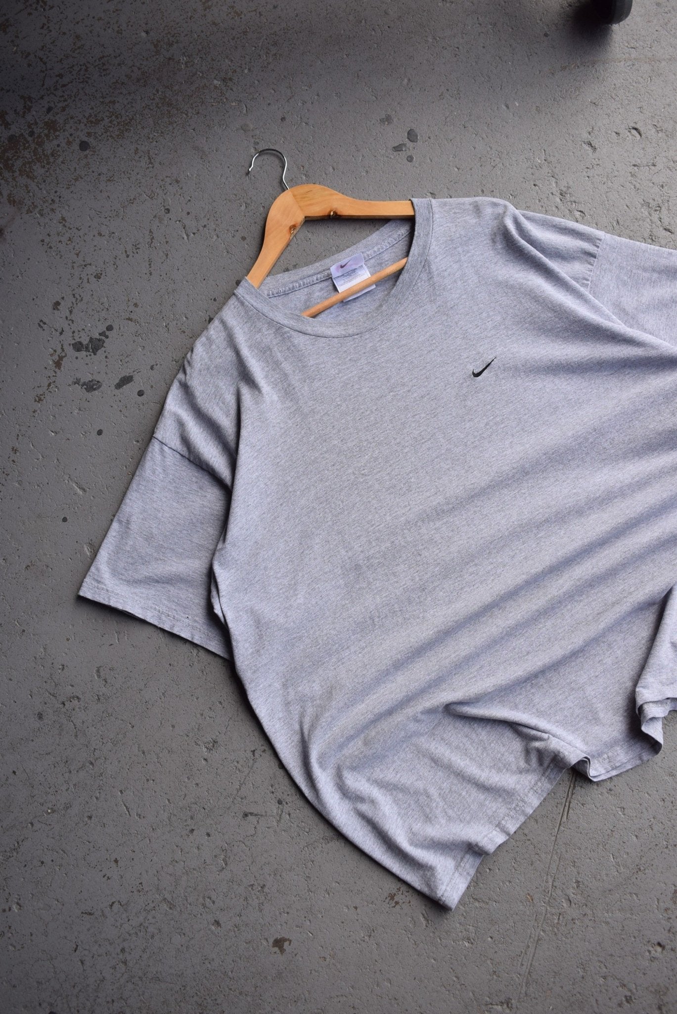 Vintage 90s Nike Classic Logo Embroidered Tee (XXL) - Retrospective Store