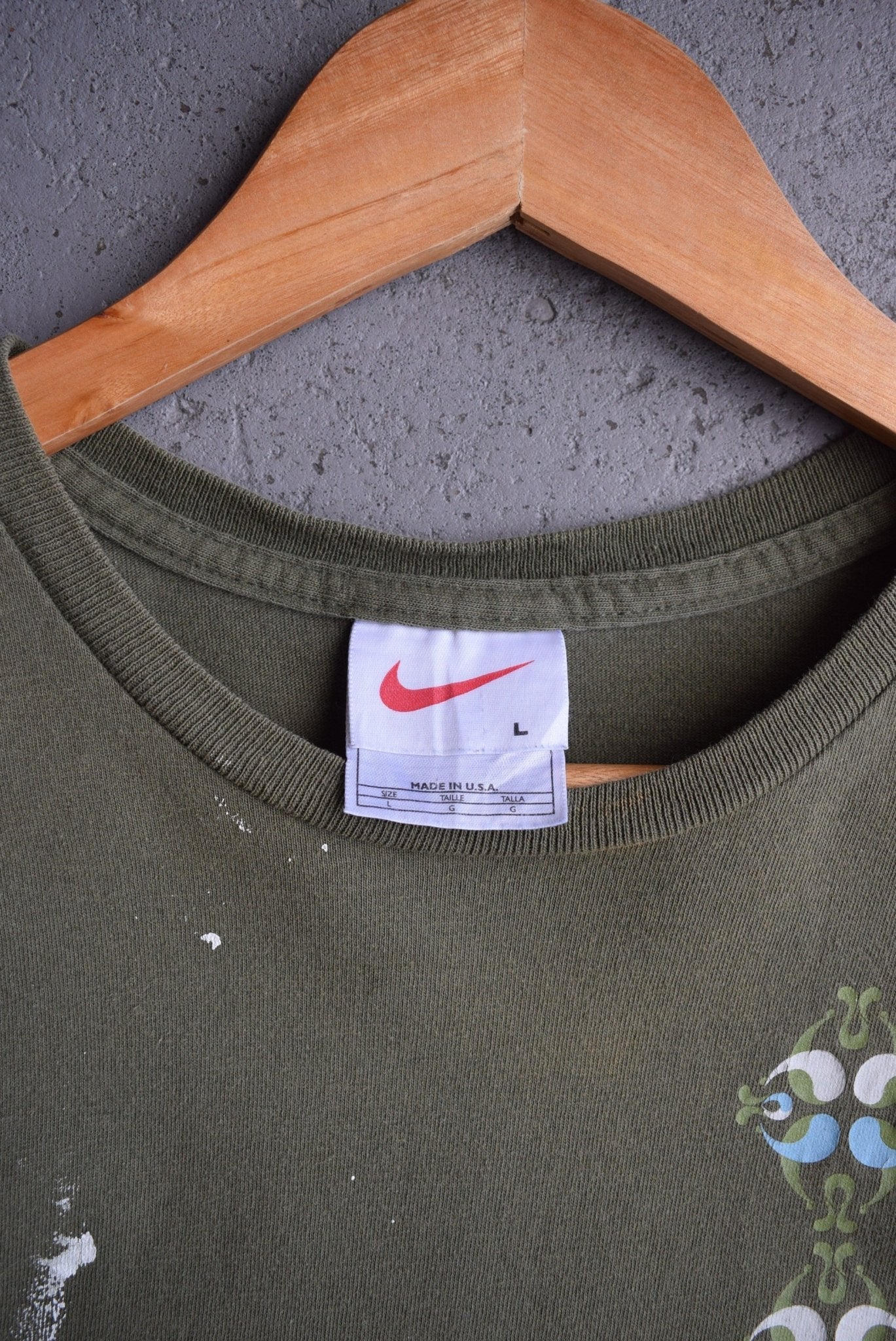 Vintage 90s Nike Graphic Tee (Women's L) - Retrospective Store