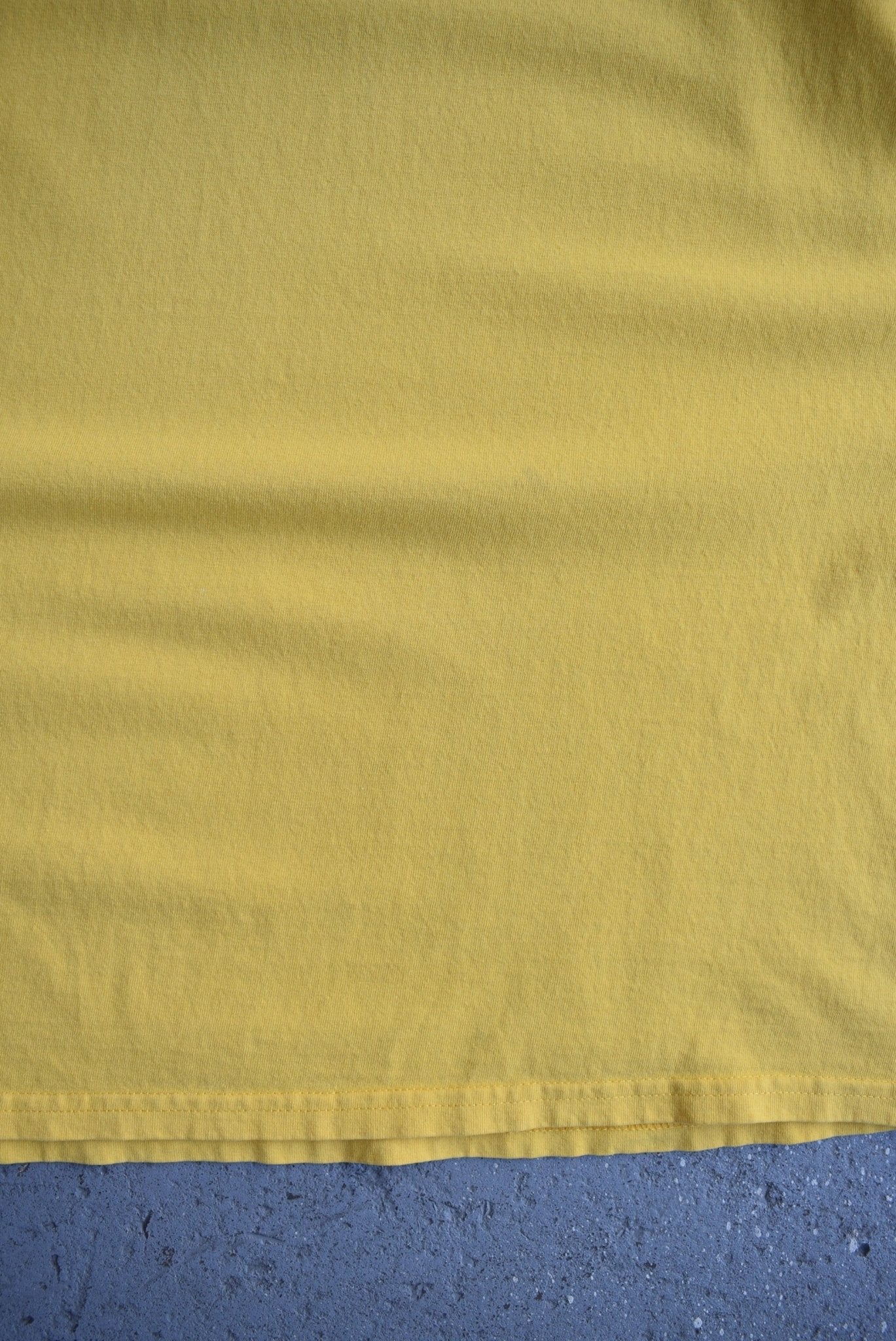 Vintage 90s Nike Spellout Tee (XL) - Retrospective Store