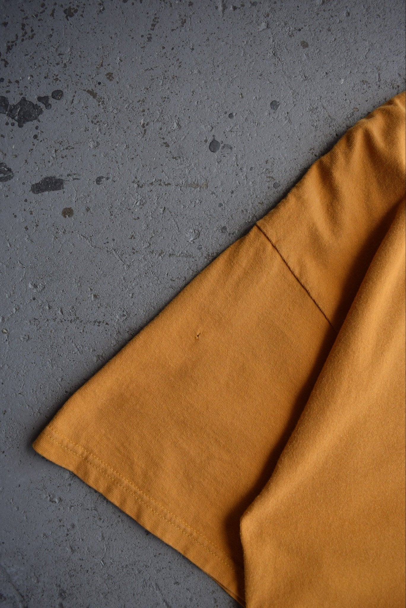 Vintage 90s Nike Spellout Tee (XL/XXL) - Retrospective Store