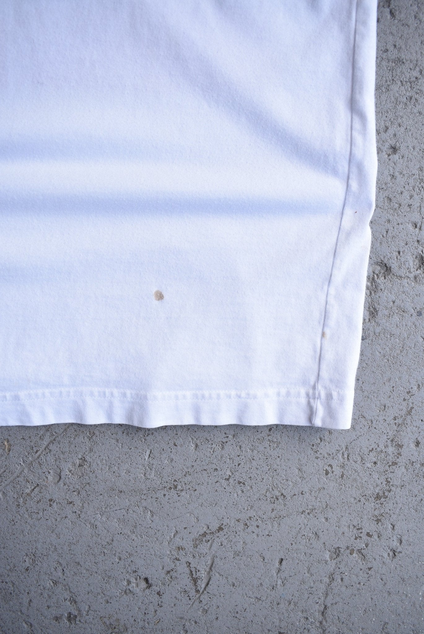 Vintage 90s Reebok Graphic Tee (M) - Retrospective Store