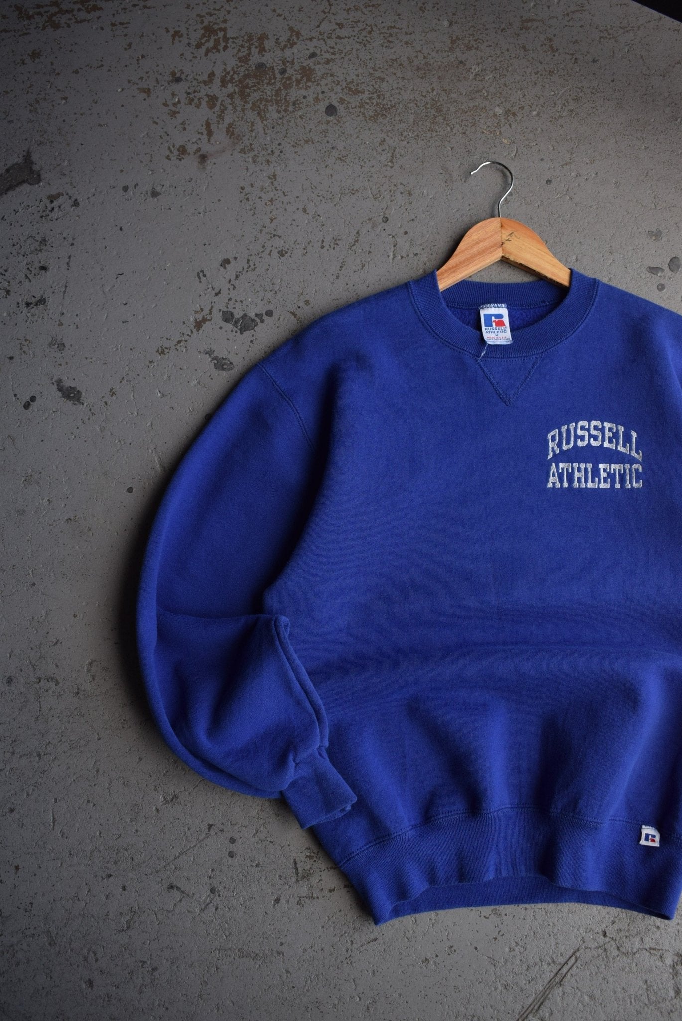 Vintage 90s Russell Athletic Embroidered Spellout Crewneck (M) - Retrospective Store