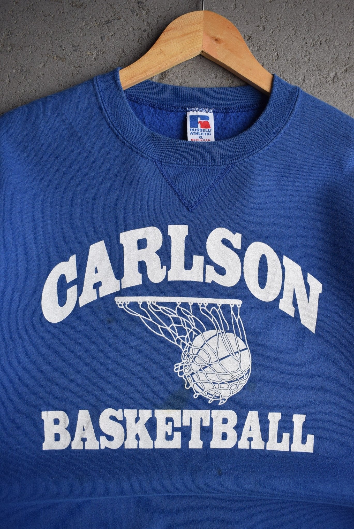 Vintage 90s Russell Athletic x Carlson Basketball Crewneck (XL) - Retrospective Store