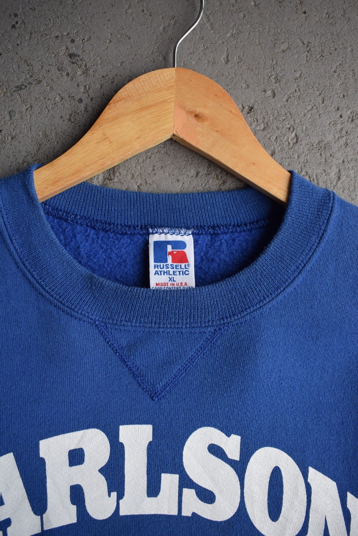 Vintage 90s Russell Athletic x Carlson Basketball Crewneck (XL) - Retrospective Store