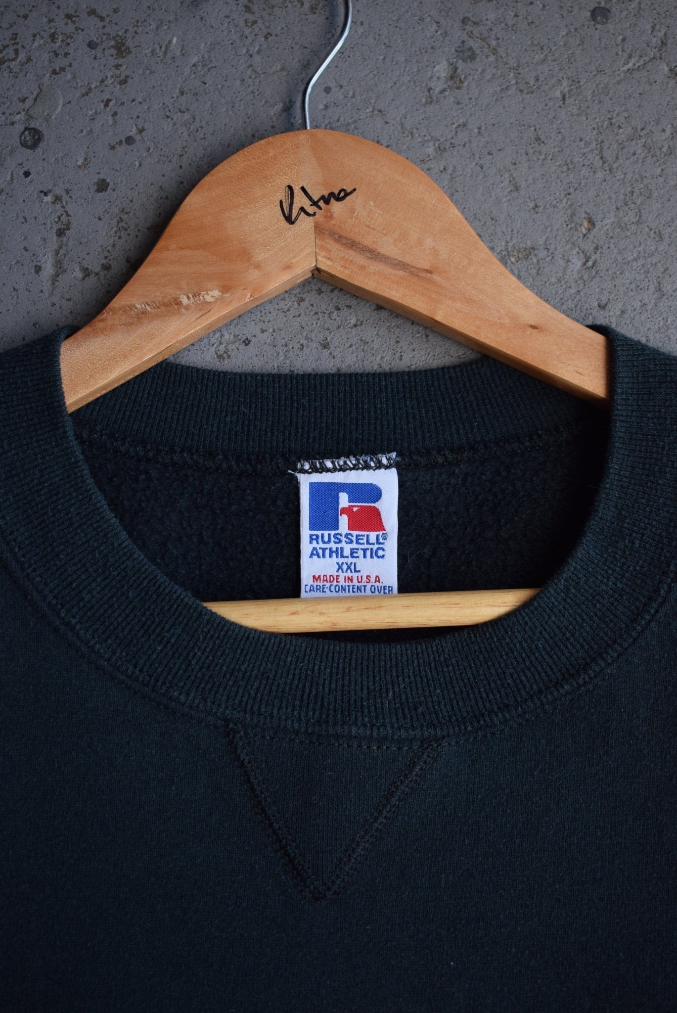 Vintage 90s Russell Athletic x NHL Philadelphia Flyers Crewneck (XL) - Retrospective Store