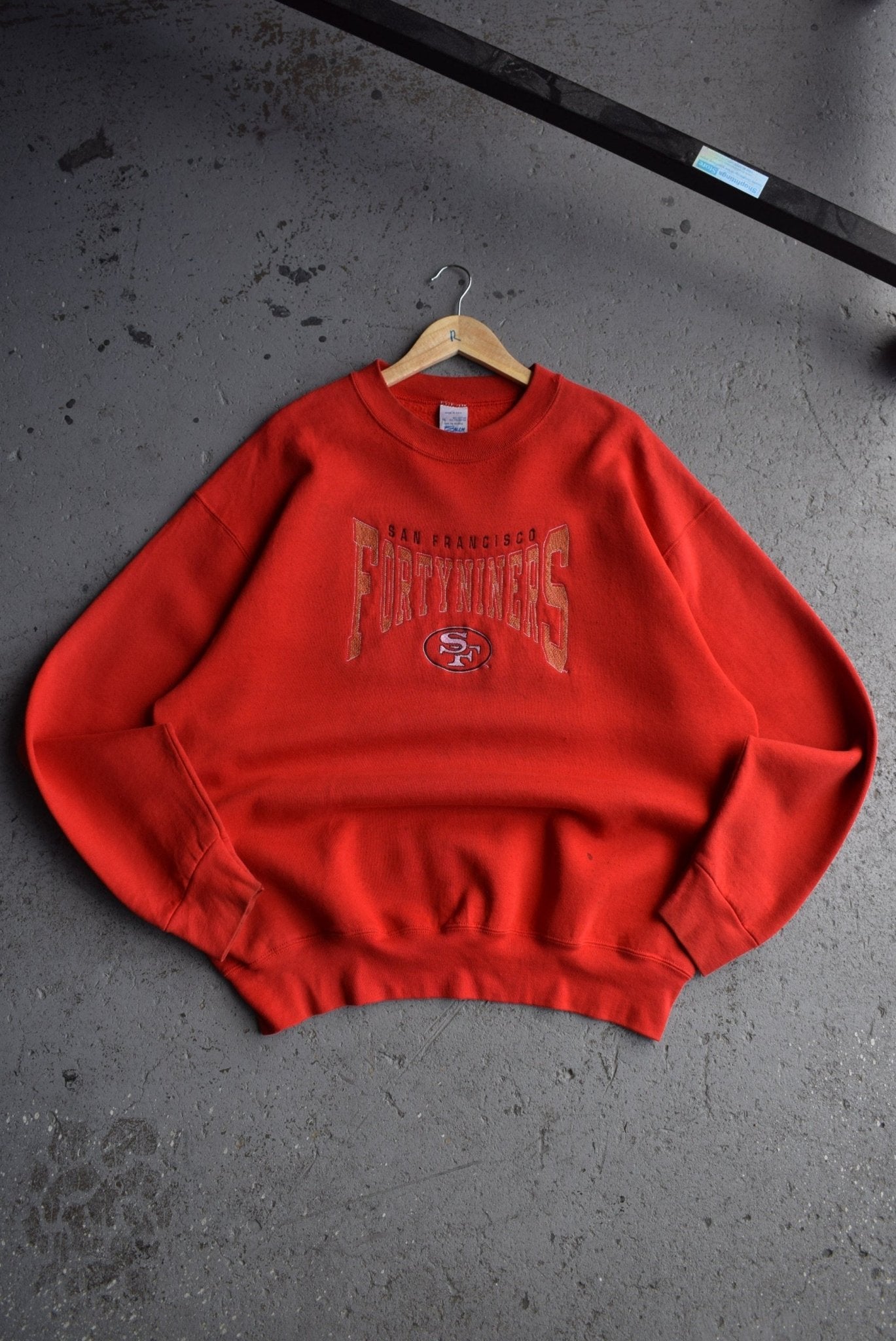 Vintage 90s Salem x NFL San Francisco 49ers Embroidered Crewneck (XL) - Retrospective Store