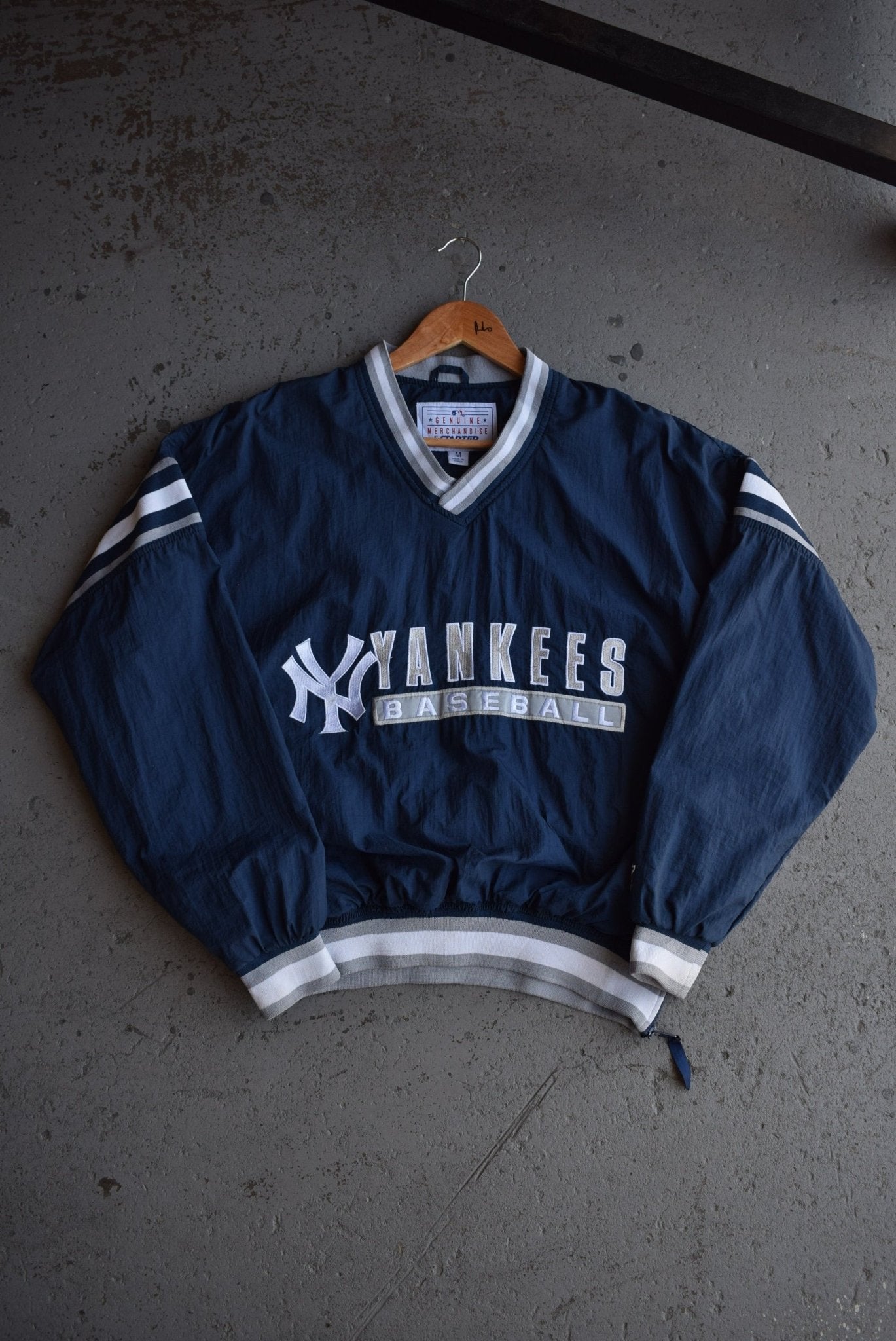 Vintage 90s Starter x MLB New York Yankees Baseball Embroidered
