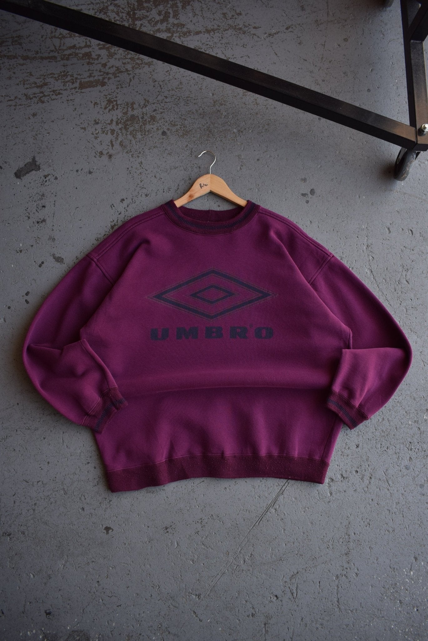 Vintage 90s Umbro Spellout Crewneck (L/XL) - Retrospective Store