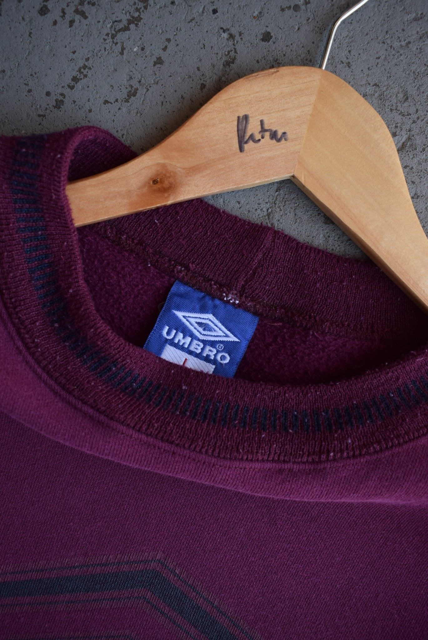 Vintage 90s Umbro Spellout Crewneck (L/XL) - Retrospective Store