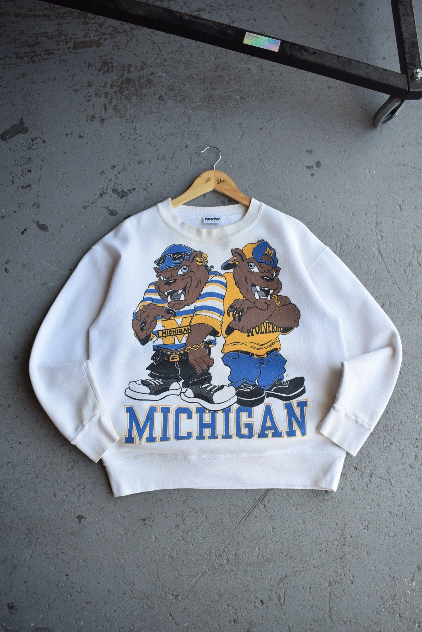 Vintage 90s University of Michigan Wolverines Crewneck (M/L) - Retrospective Store