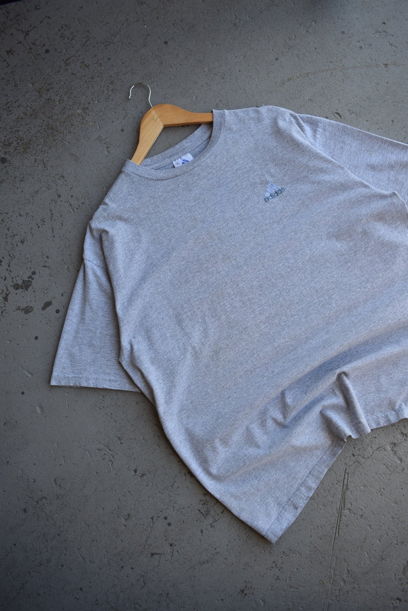 Vintage Adidas Classic Logo Embroidered Tee (XL) - Retrospective Store