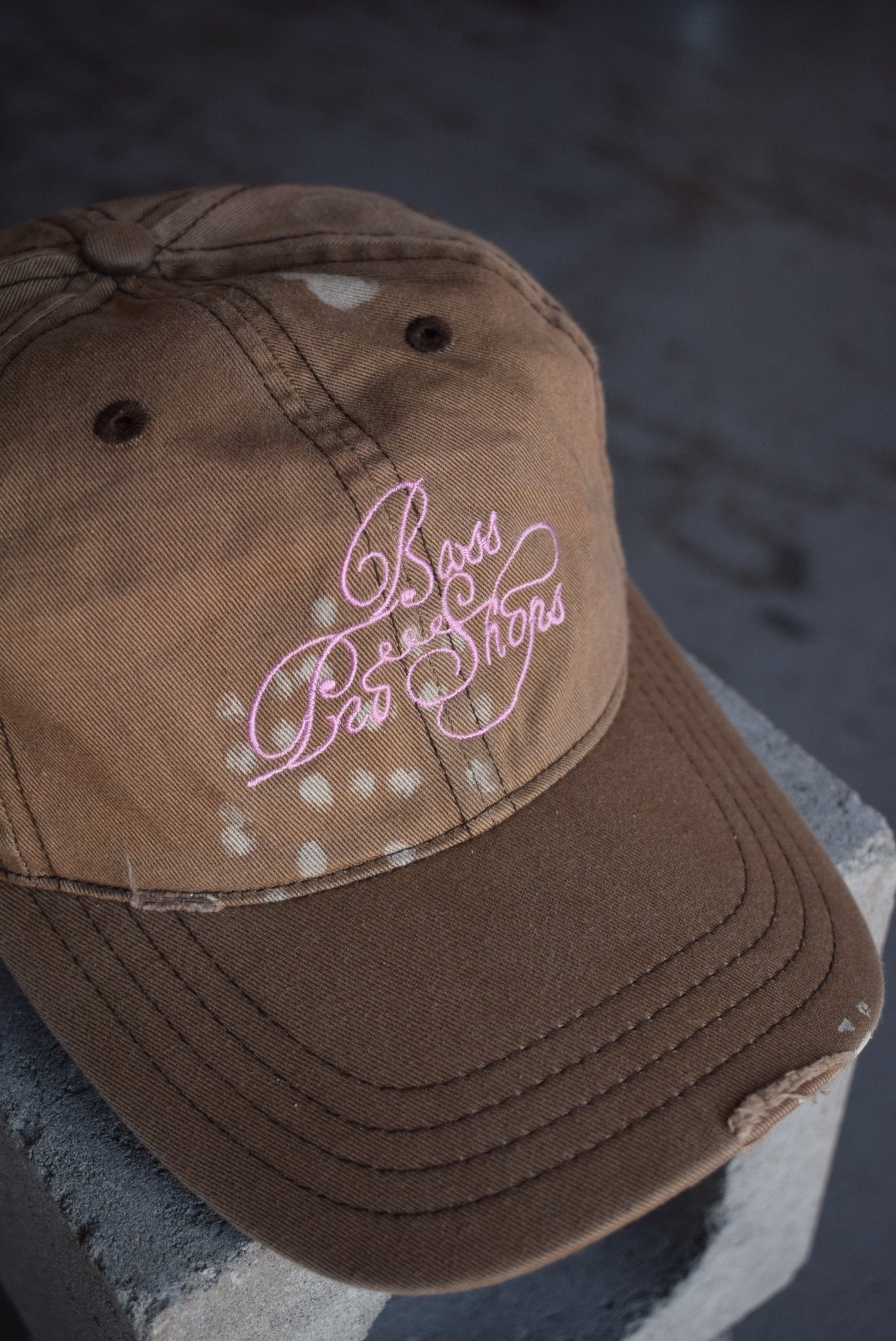 Vintage Bass Pro Shops Embroidered Hat - Retrospective Store