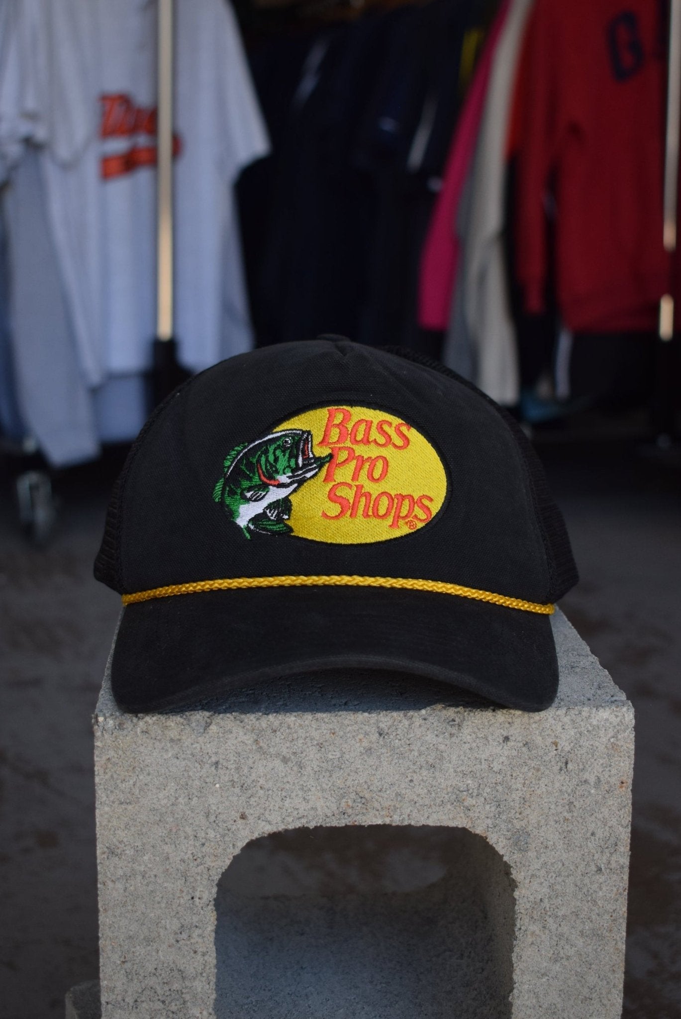 Vintage Bass Pro Shops Embroidered Hat - Retrospective Store
