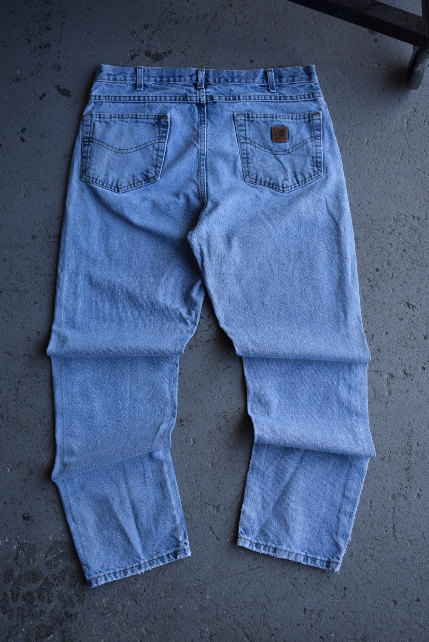Vintage Carhartt Classic Logo Jeans (36) - Retrospective Store