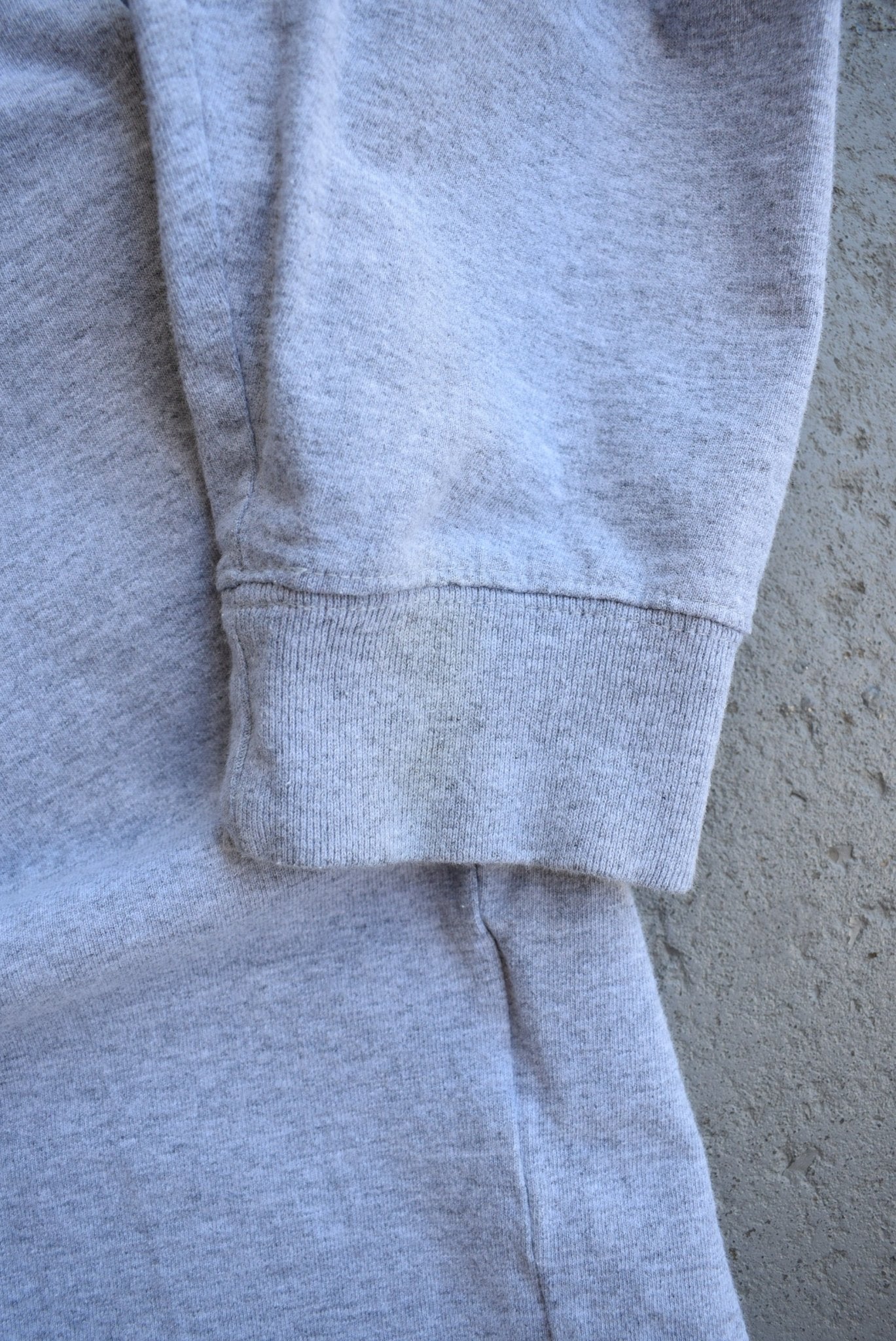 Vintage Carhartt Classic Logo Long Sleeve Tee (3XL) - Retrospective Store