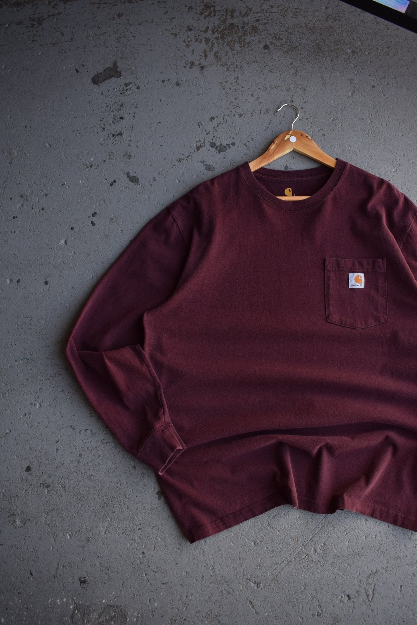 Vintage Carhartt Classic Logo Long Sleeve Tee (XL) - Retrospective Store